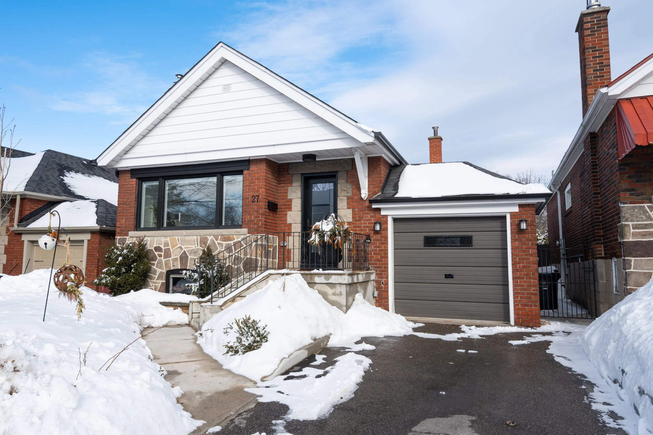 27 Ferncroft MLS (1 of 35).jpg