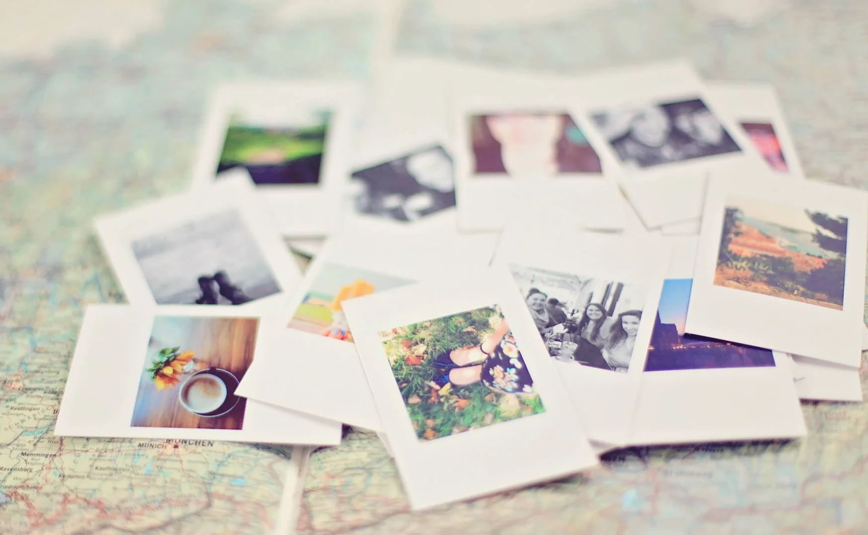 polaroid-travel-map.jpeg