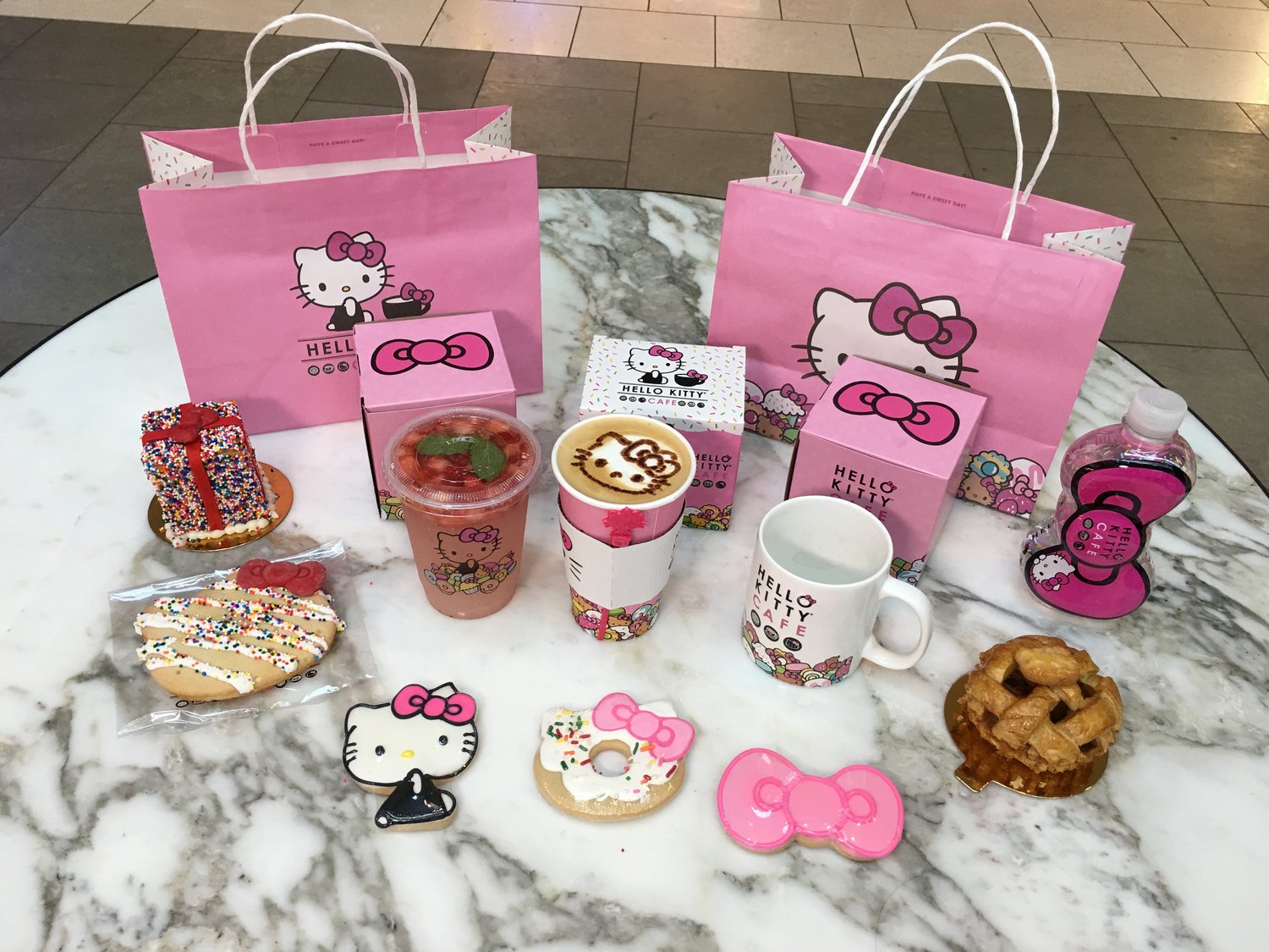 First Hello Kitty 'pop-up' cafe opens in Irvine – Orange County