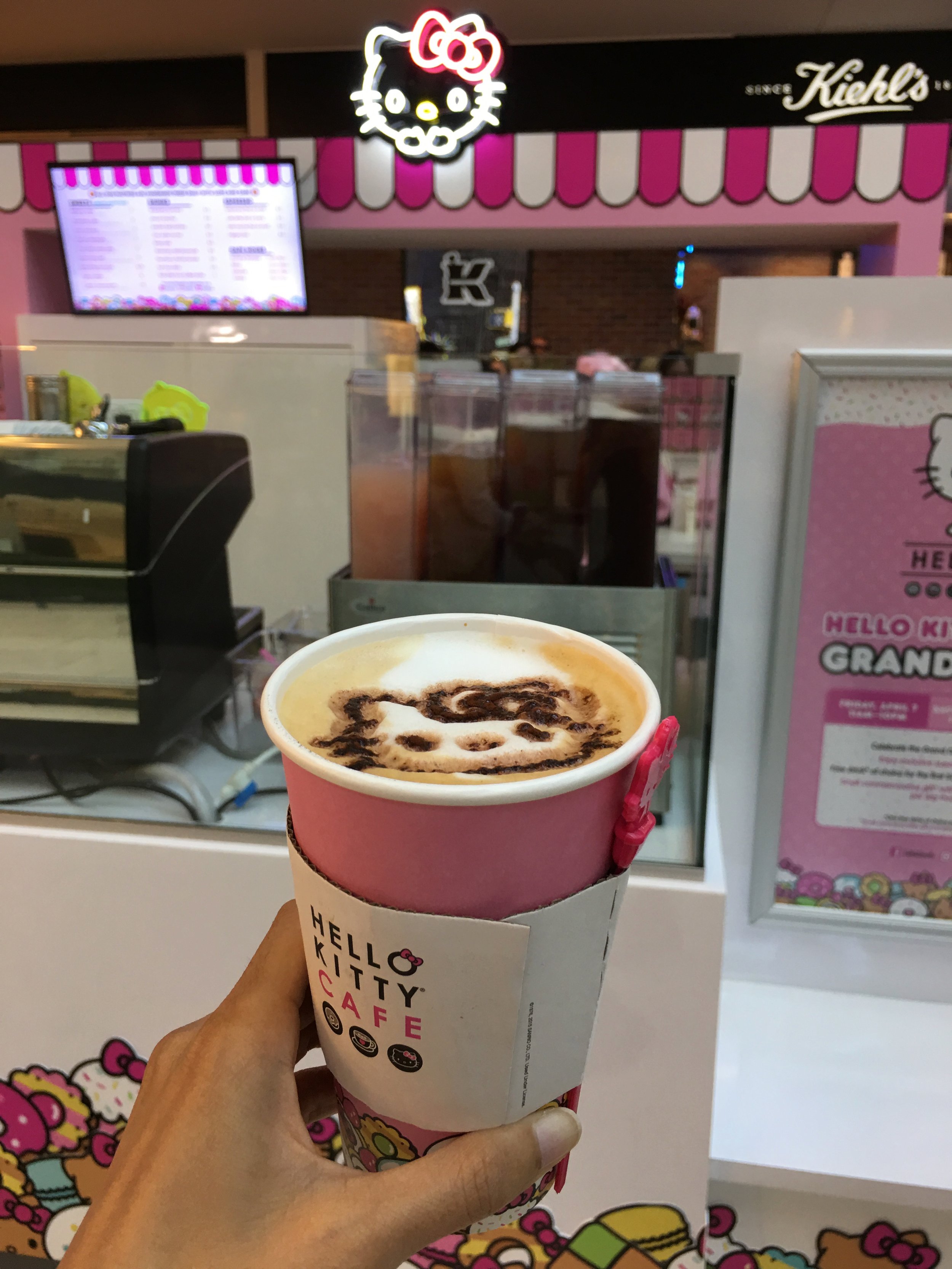 Hello Kitty Pop-Up Cafe Opens in Irvine — KRISTIE HANG