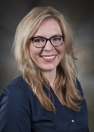 Nicole Dierschke Headshot 300.png