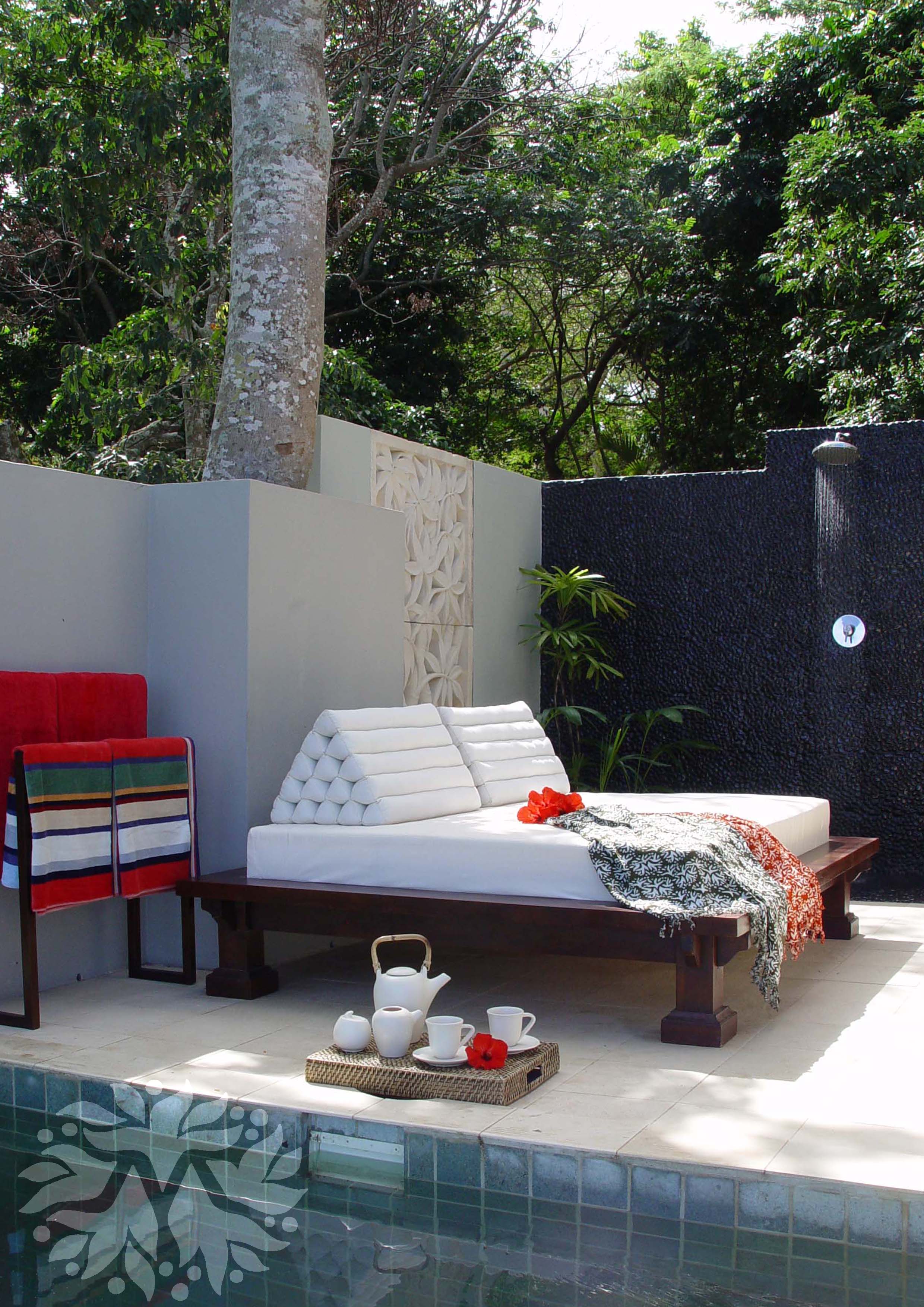 MyolaOutdoorShower.jpg