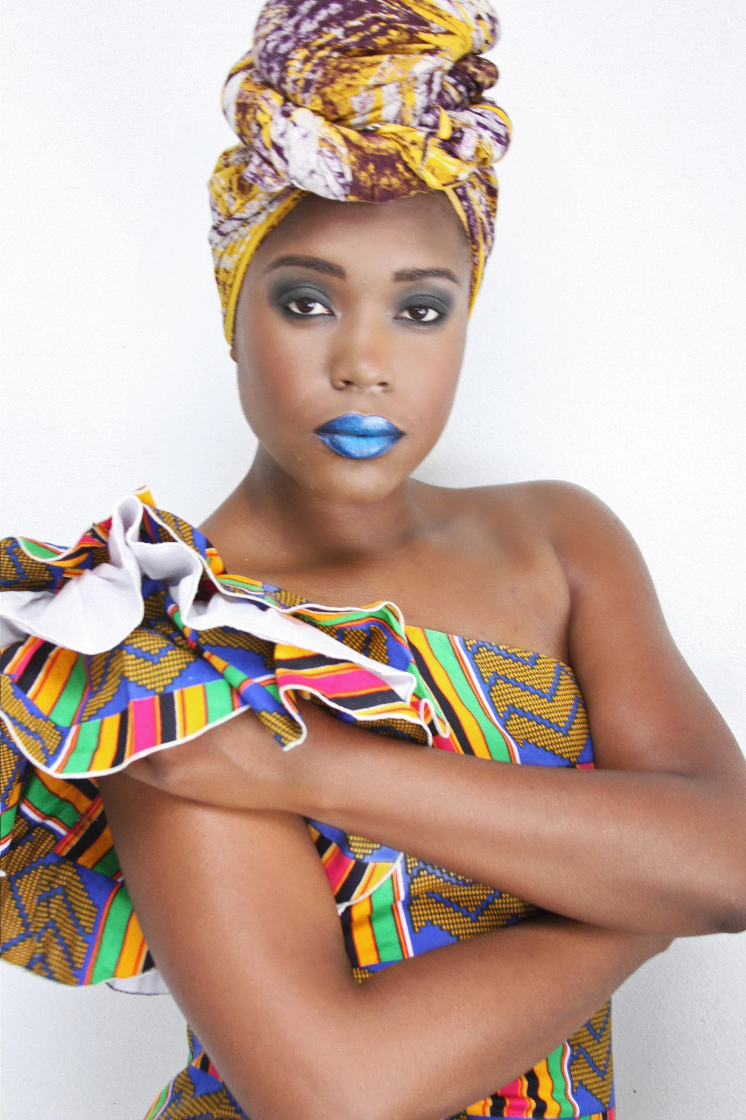 Photo: @mojamaat, Model: @farita_toni, MUA: Safira McGrew