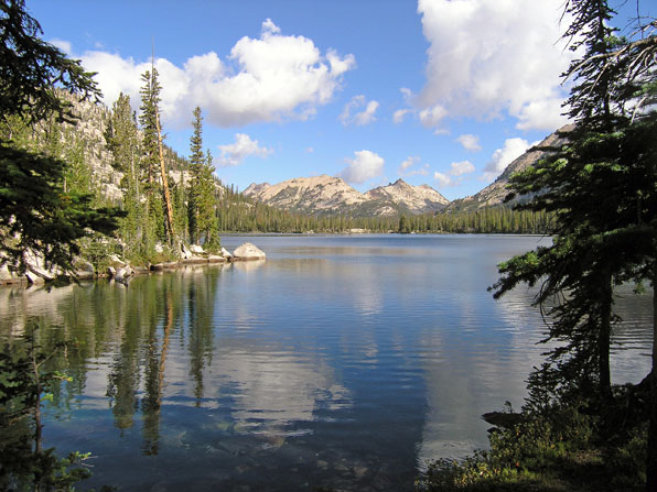 Edna Lake, from our camp the morning we headed for Cramer Lakes. We hiked past long lake, and reached the scenic Cramer Divide about noon.