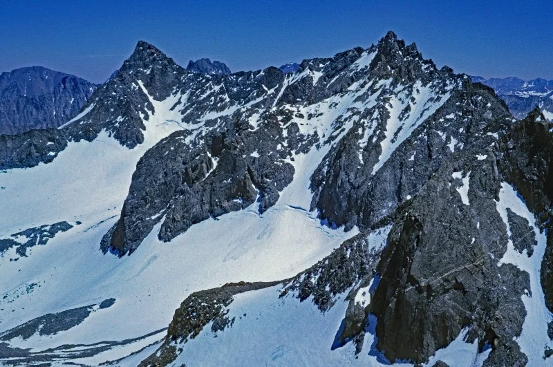 Above: From the top of 13,891' Mt. Agassiz, looking at North Palisade and (right) and Sill (left).