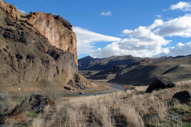 Above: This is a view of the canyon from close to our camp, looking downriver.