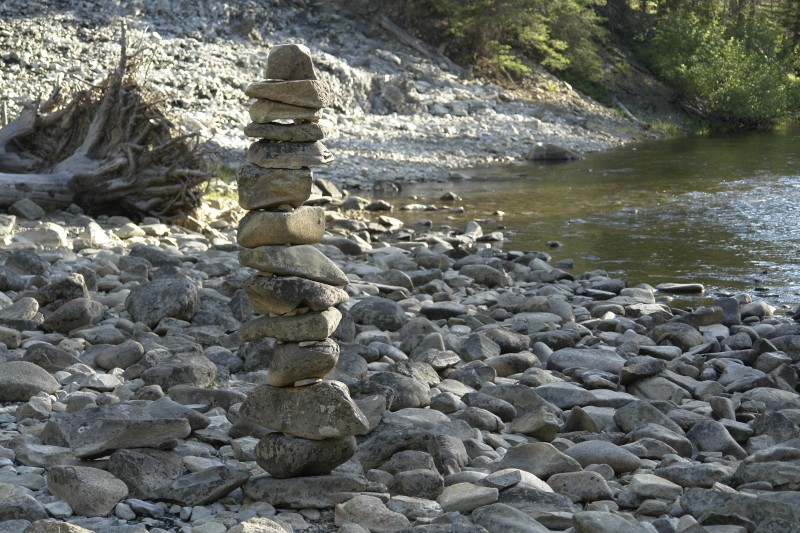 Above is a rock stack near the hot springs. It probably serves as a landmark for rafters to mark the landing for the hot springs.