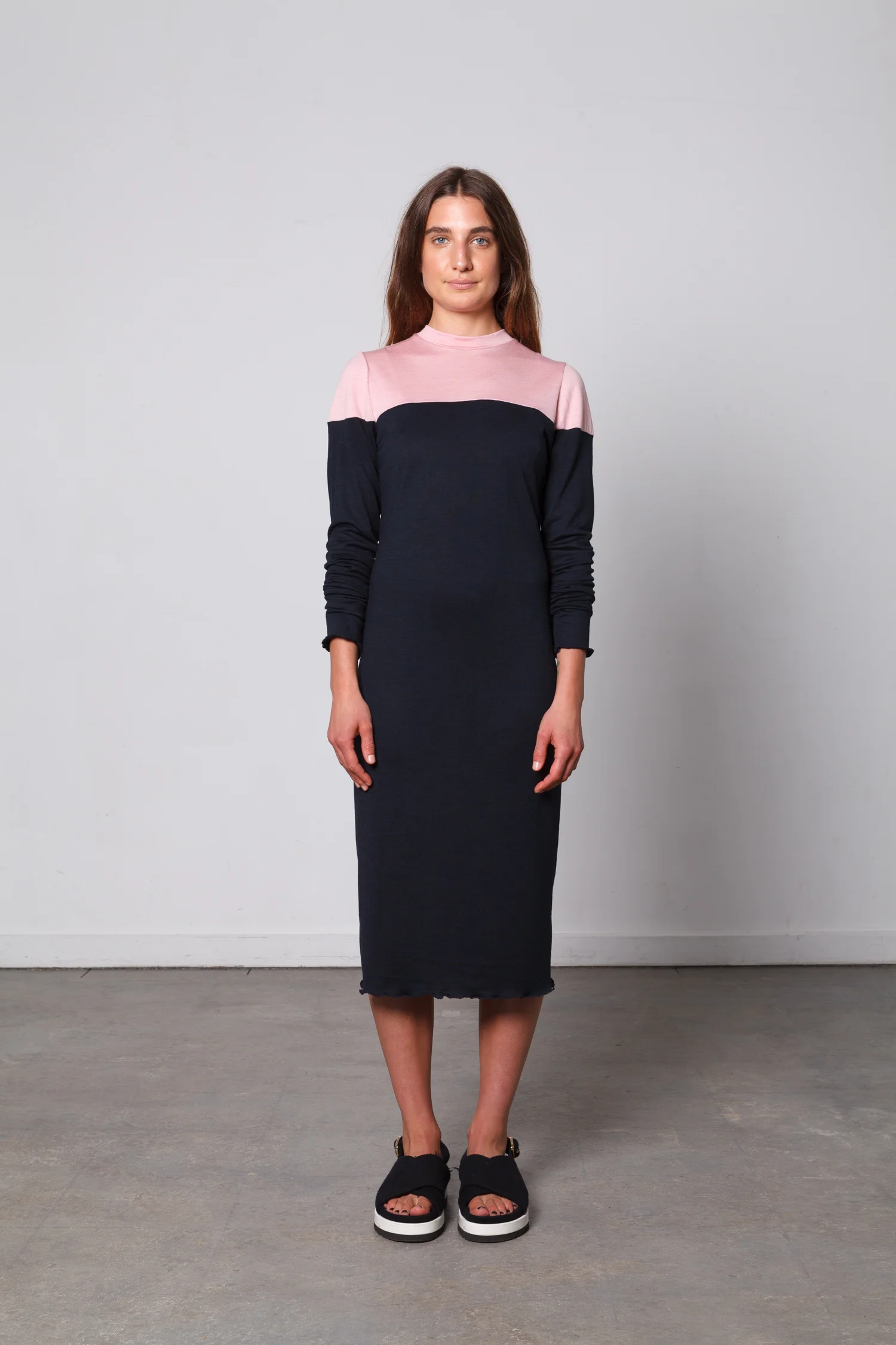 doro navy pink split dress