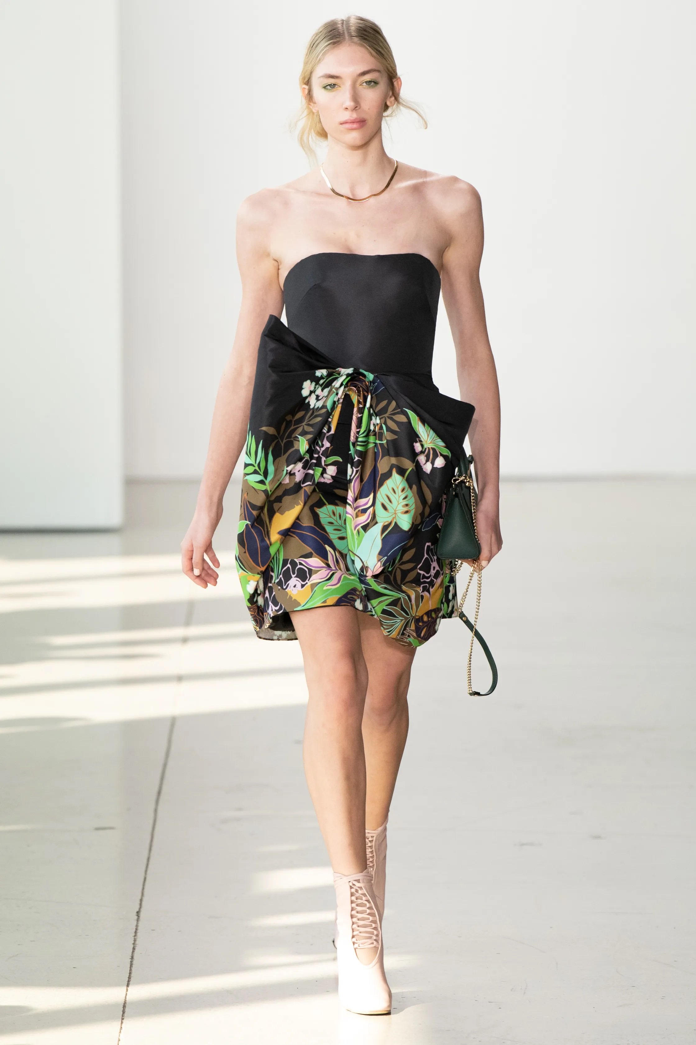 00015-Bibhu-Mohapatra-Spring-22-RTW.jpg.jpeg