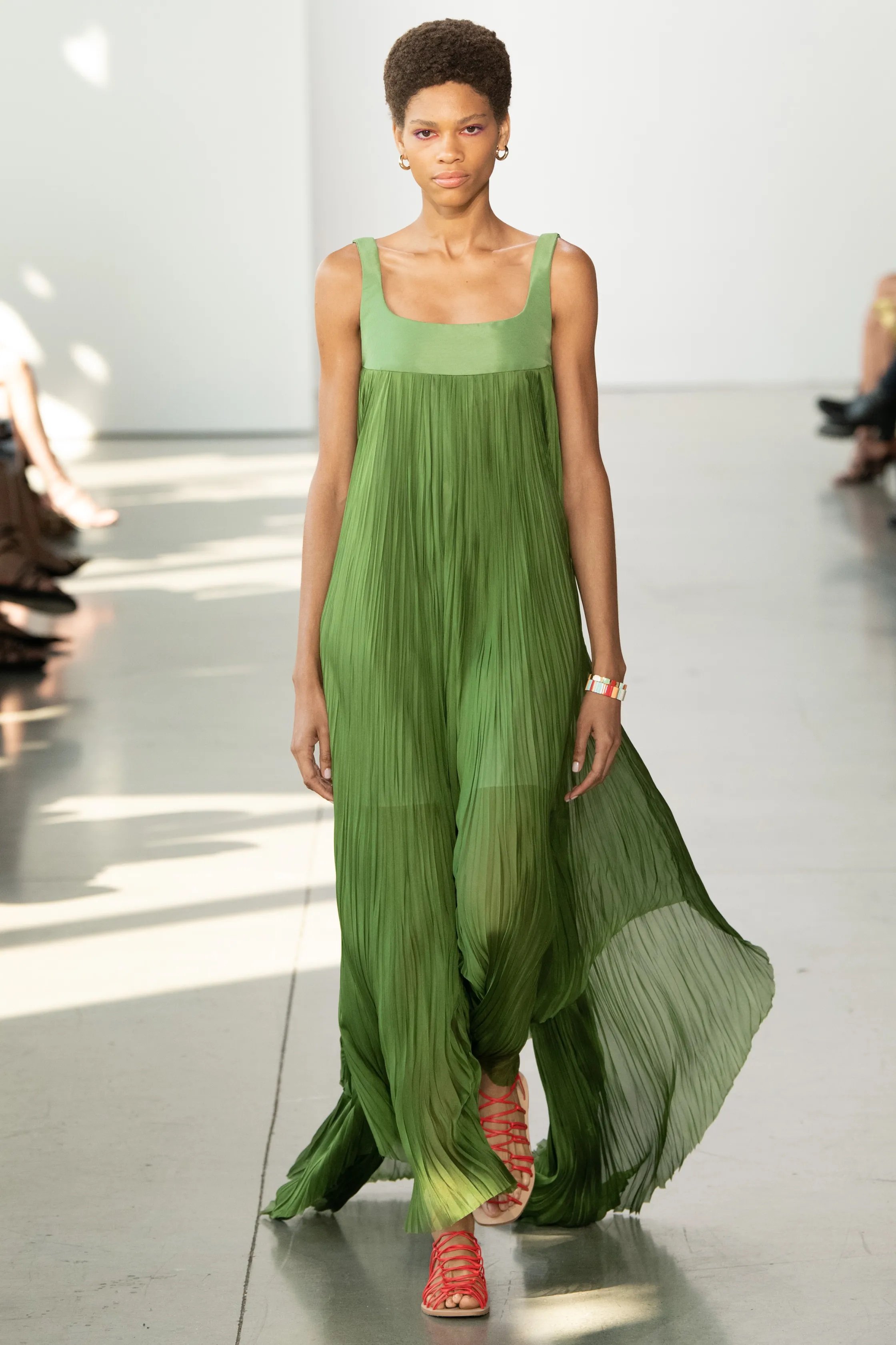 00017-Bibhu-Mohapatra-Spring-22-RTW.jpg.jpeg