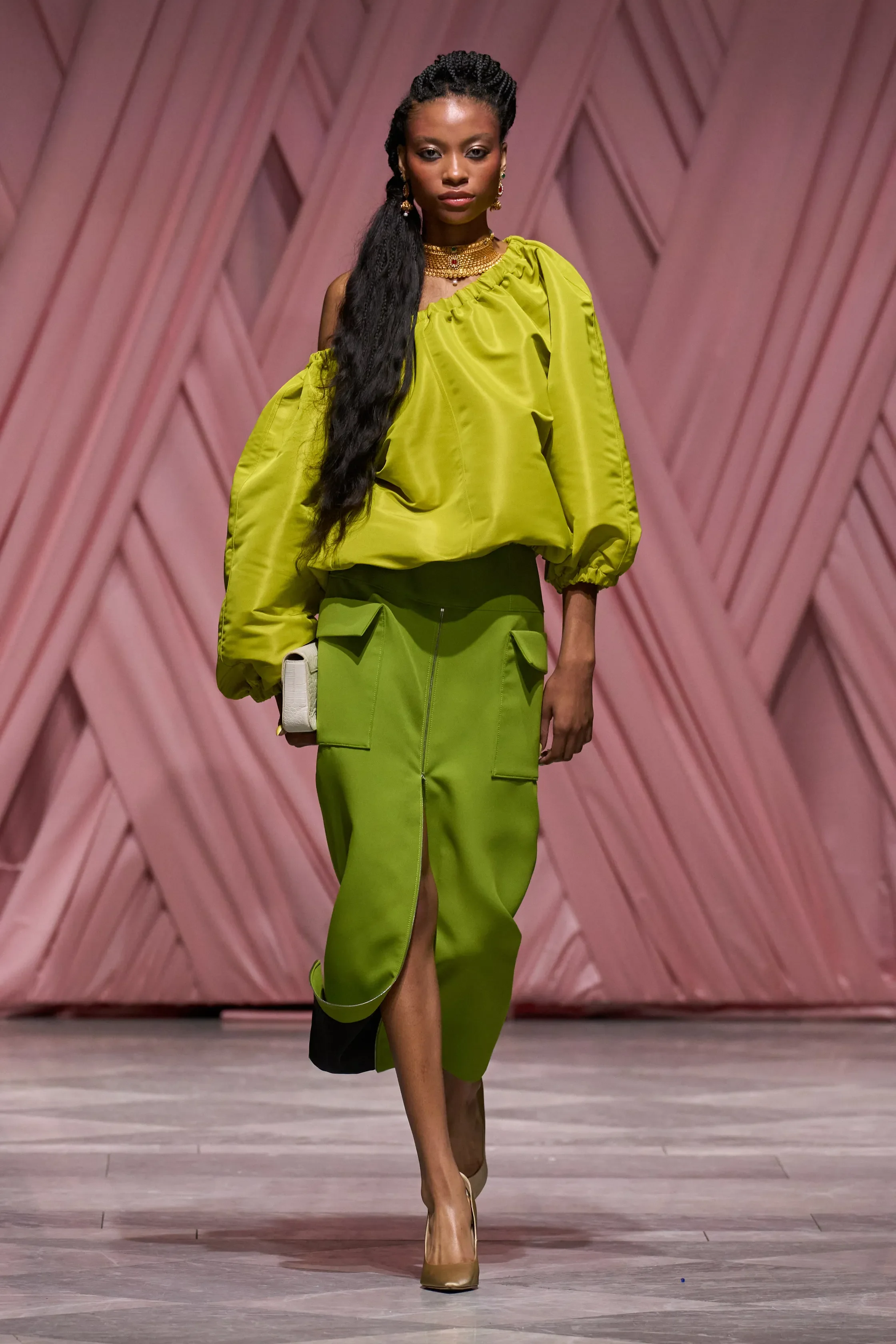00007-bibhu-mohapatra-spring-2026-ready-to-wear-credit-gorunway.jpg.webp
