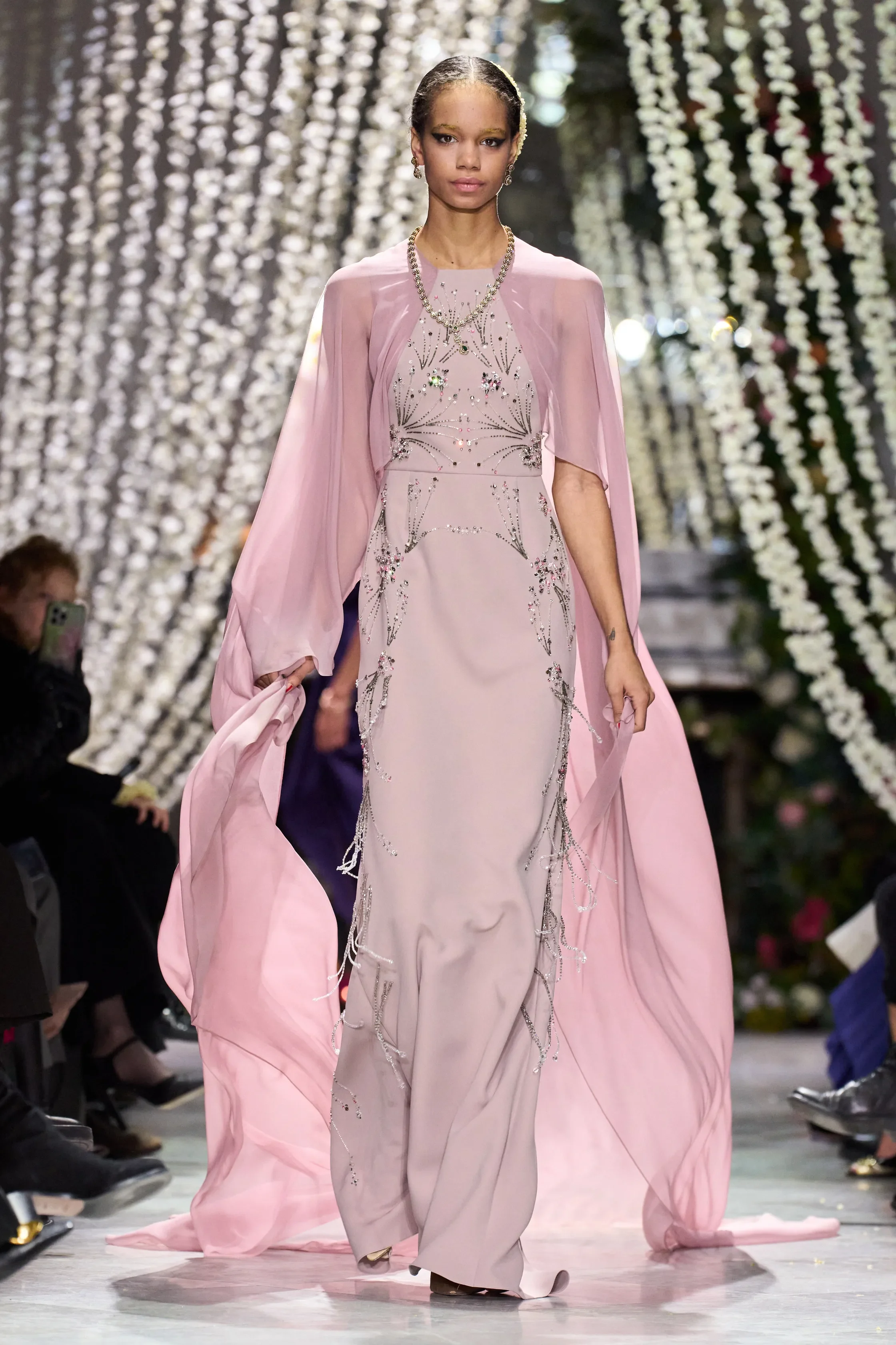 00034-bibhu-mohapatra-fall-2025-ready-to-wear-credit-brand.jpg-2.webp