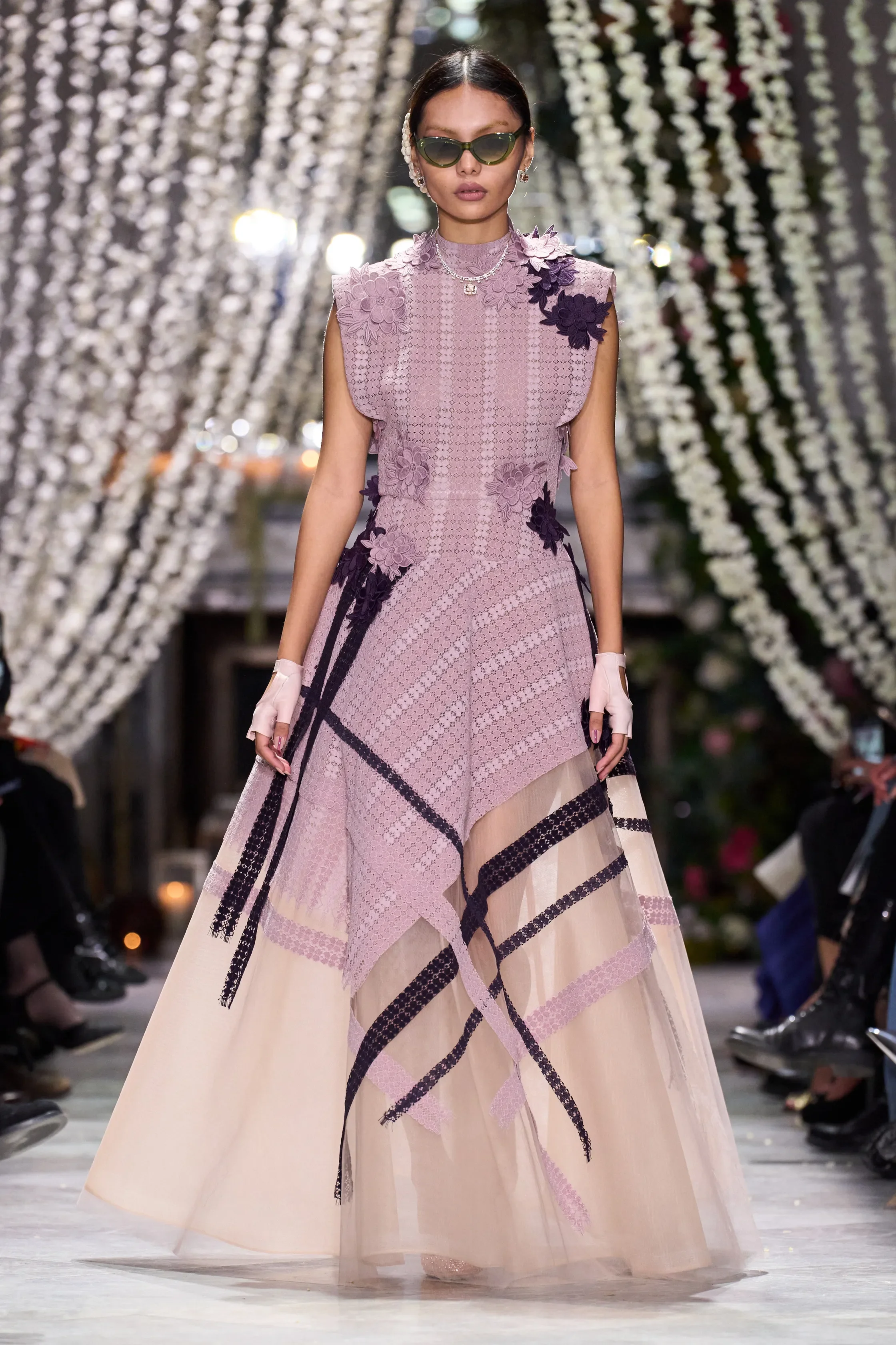 00008-bibhu-mohapatra-fall-2025-ready-to-wear-credit-brand.jpg-2.webp