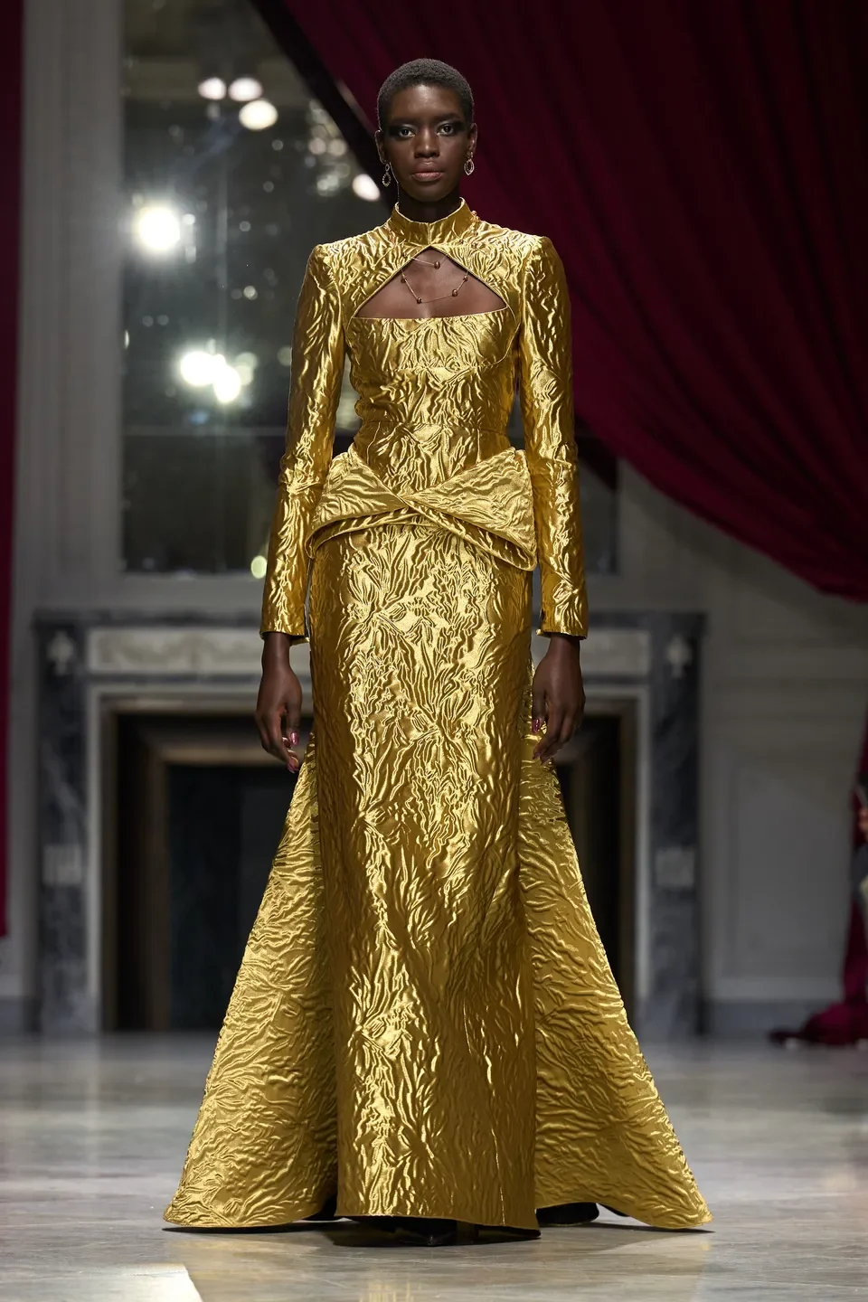00042-bibhu-mohapatra-fall-2026-ready-to-wear-credit-gorunway.jpg.webp