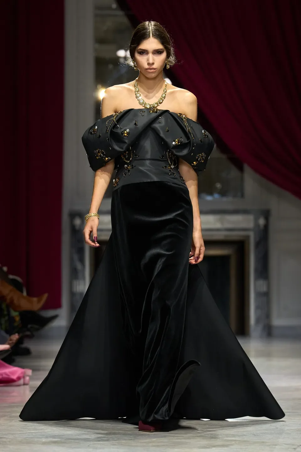 00040-bibhu-mohapatra-fall-2026-ready-to-wear-credit-gorunway.jpg.webp