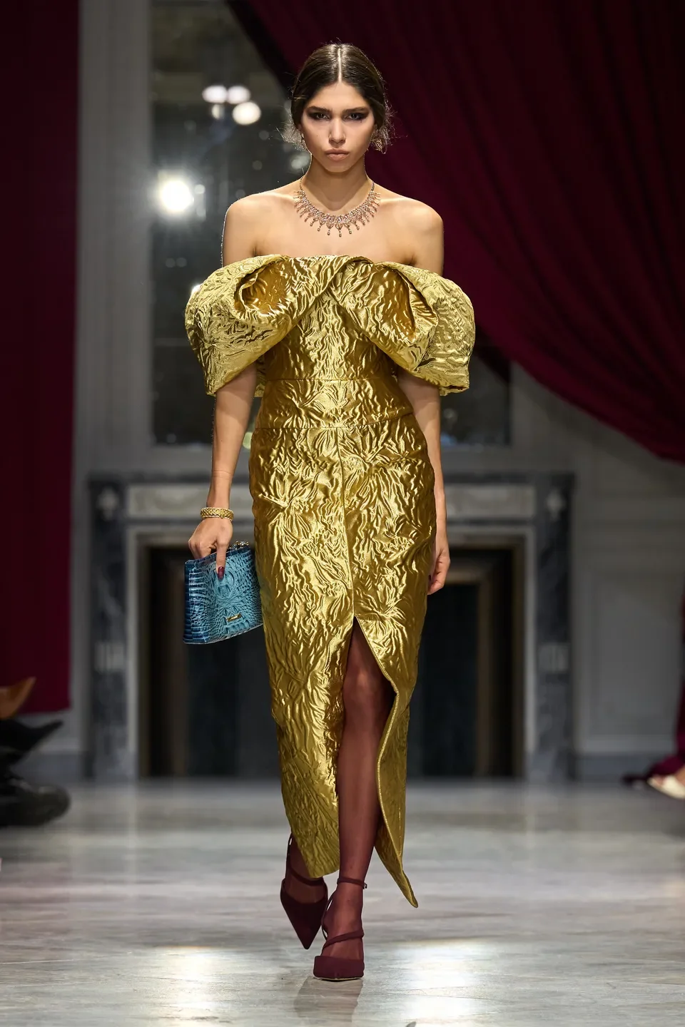 00025-bibhu-mohapatra-fall-2026-ready-to-wear-credit-gorunway.jpg.webp