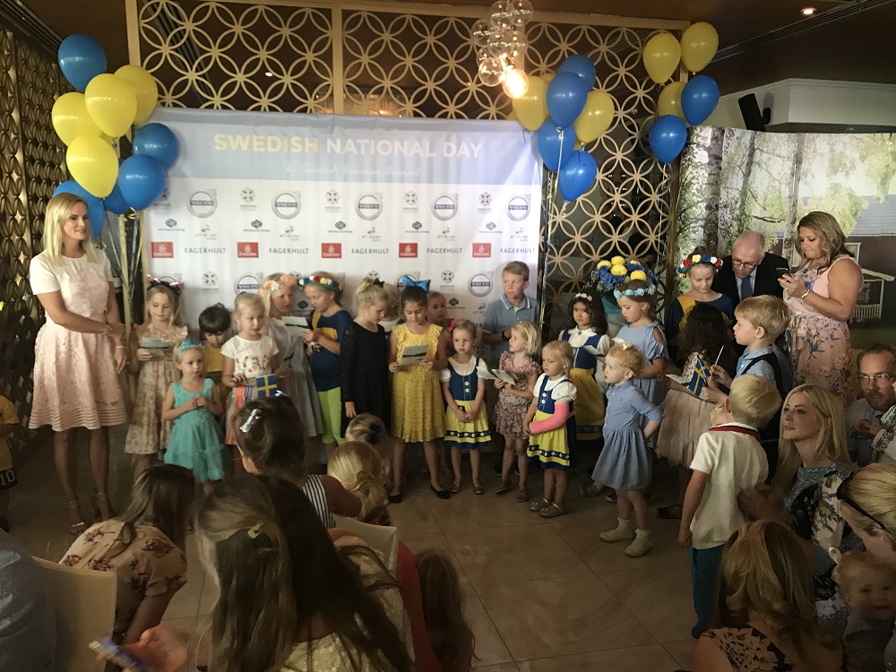 Children choir singing Idas sommarvisa