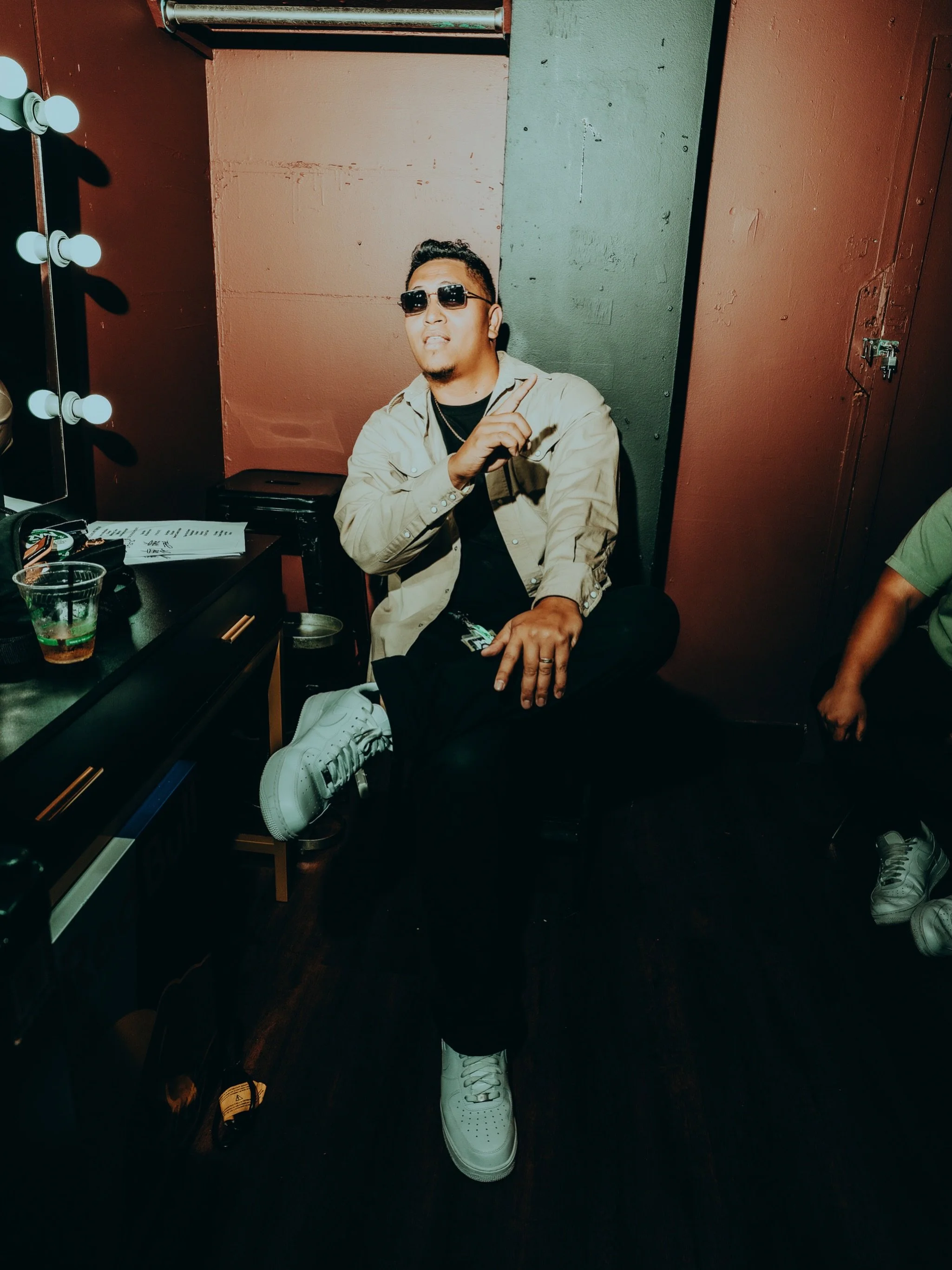 KEEP IT SMOOD MAH DOG 😎

Excited to be back on the road this month! Which show am I seeing you at? 🤙🏽

📍Tuesday, July 28 &bull; Vancouver, BC &bull; Fox Cabaret
📍Wednesday, July 29 &bull; Portland, OR &bull; Revolution Hall
📍Friday, July 31 &bu