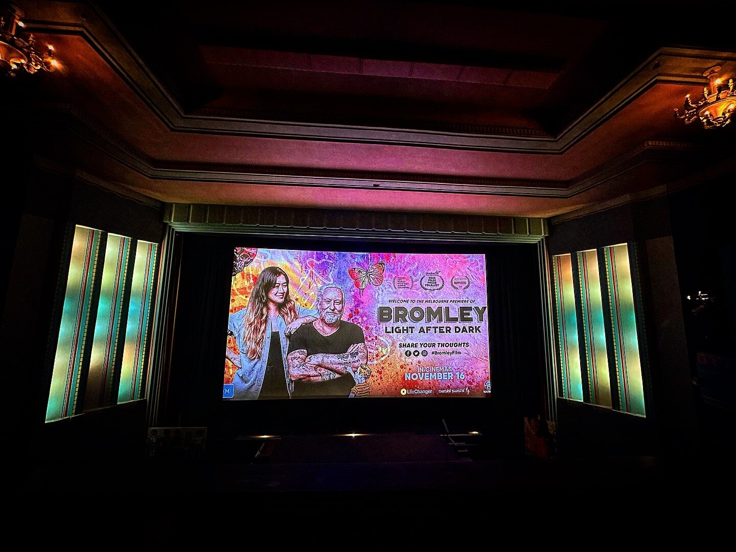 So in awe of the amazing creative team (and the man himself!) behind #bromleyfilm which premiered at the Astor theatre tonight. ✨
To the incredible filmmaker @smcdphotography, beautiful producers (including my life idol the insanely talented) Clare @