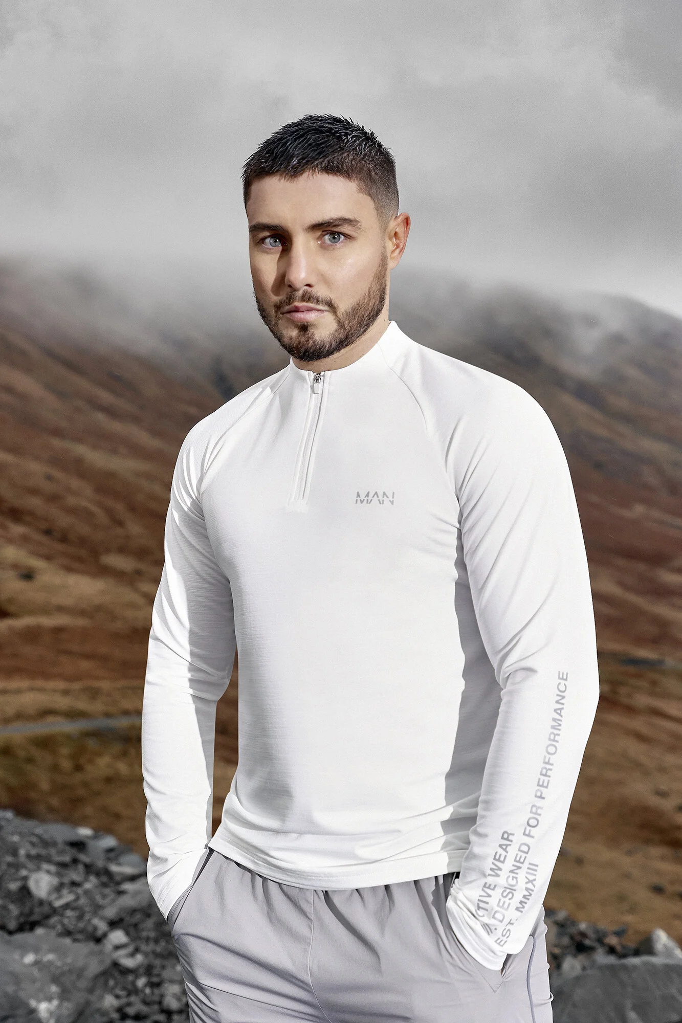 09_02_22_JOSH_KELLY_MZZ07620 TOP MZZ07618 SHORTS3833.jpg