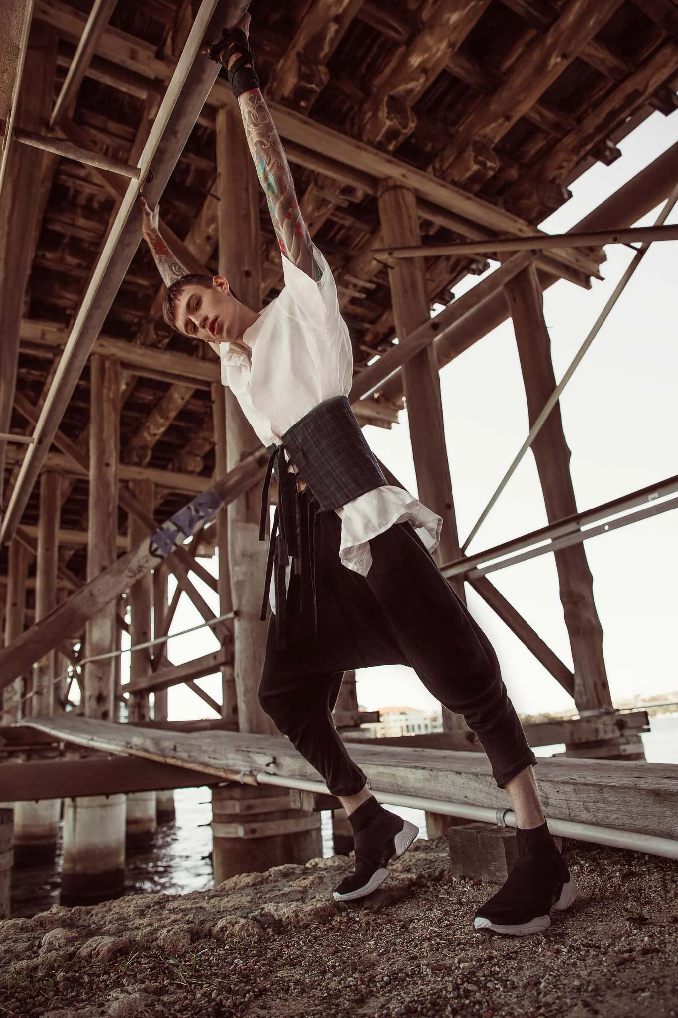 RENEGADE YOUTH_04.JPG