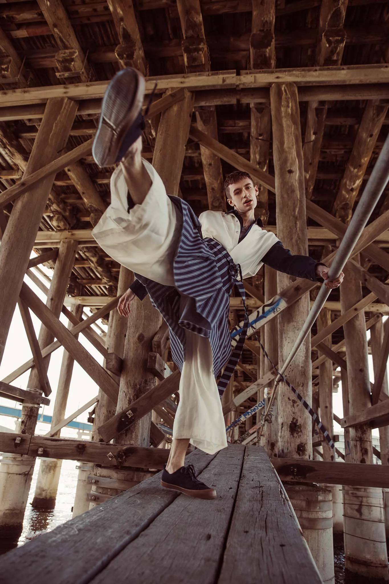 RENEGADE YOUTH_02.JPG