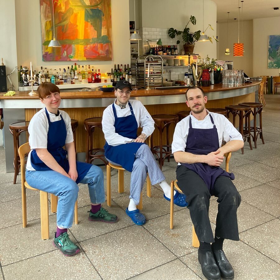 It&rsquo;s us, looking for you - you are a  talented chef that wants to work at Gloriosa restaurant Glasgow Scotland!! We are looking for a full time Cook to start on the 1st of MAY! Send your CVs to hello@gloriosaglasgow.com