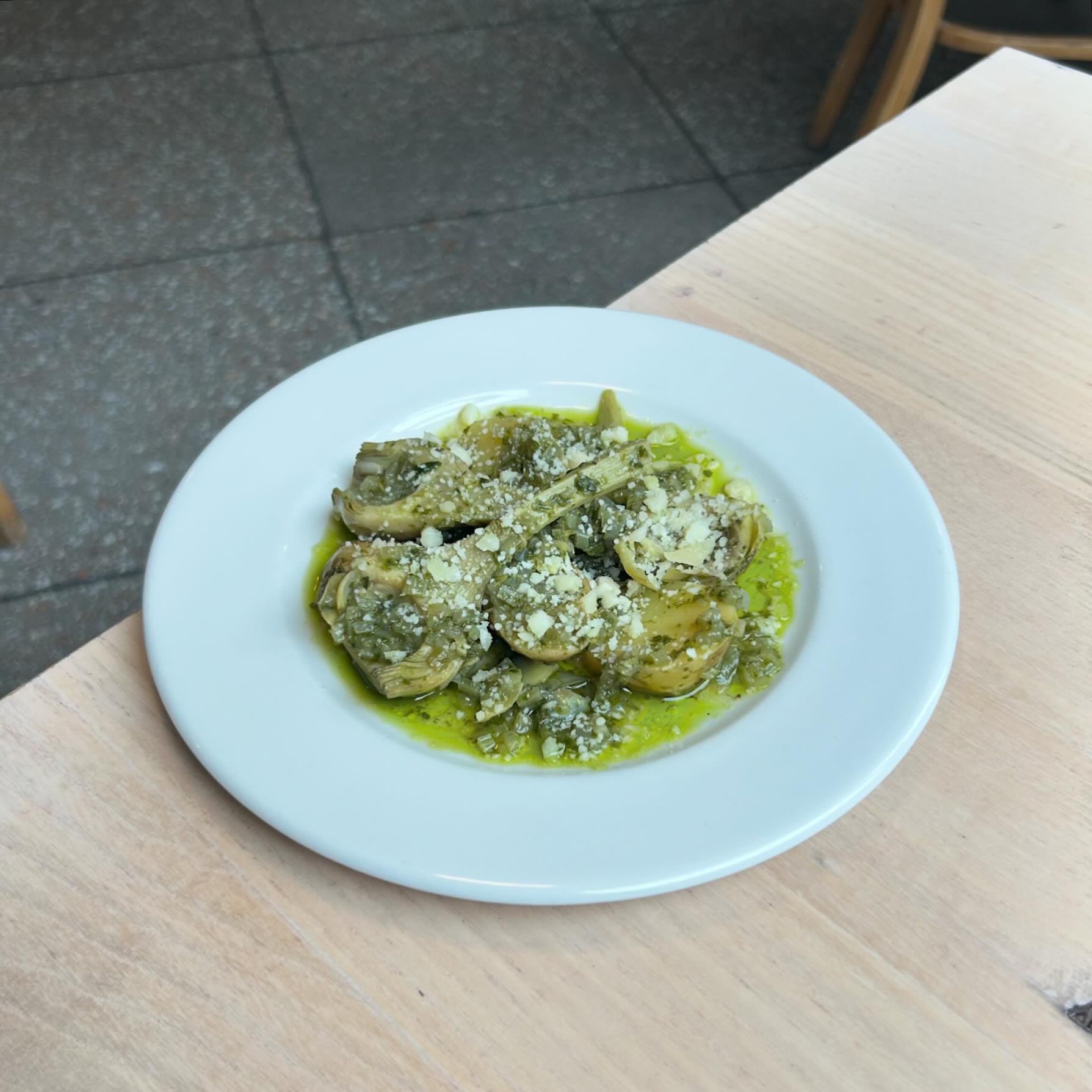 Violet artichokes, tiny dice, potato, lovage and pecorino in the restaurant. And that restaurant is in Glasgow!