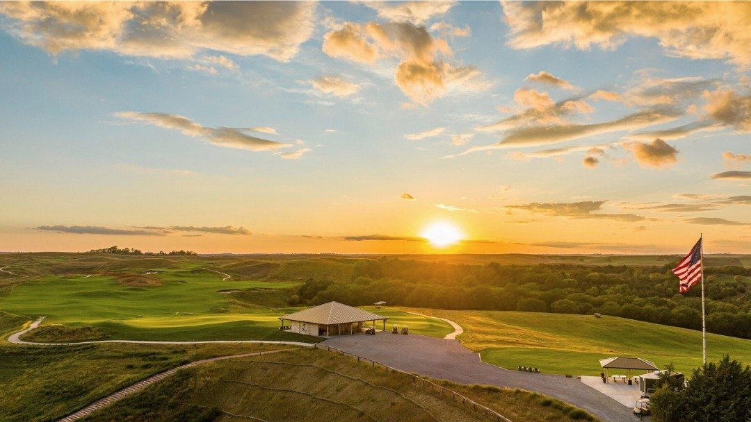 Embark on an unforgettable golf getaway

Play and stay at the SOLD-OUT Landmand Golf Club with four friends!

Host of last year&rsquo;s Summer Medal and best new course in the US by Golf Digest, Landmand Golf Club sold out a season&rsquo;s worth of t