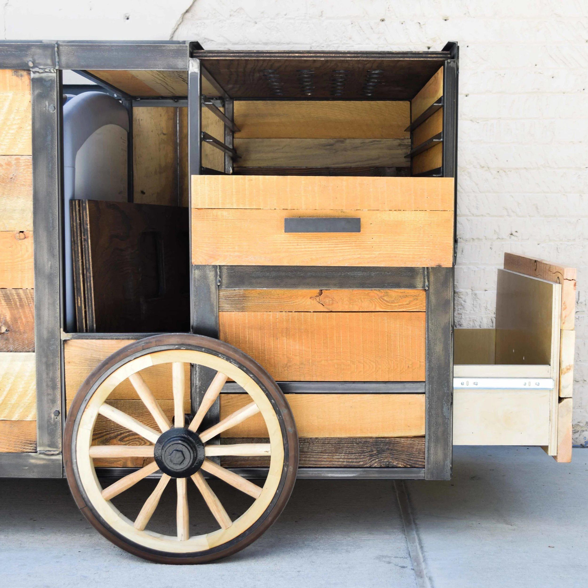 five.four.wood.and.steel.custom.furniture.utah.vendor.cart.square.jpg