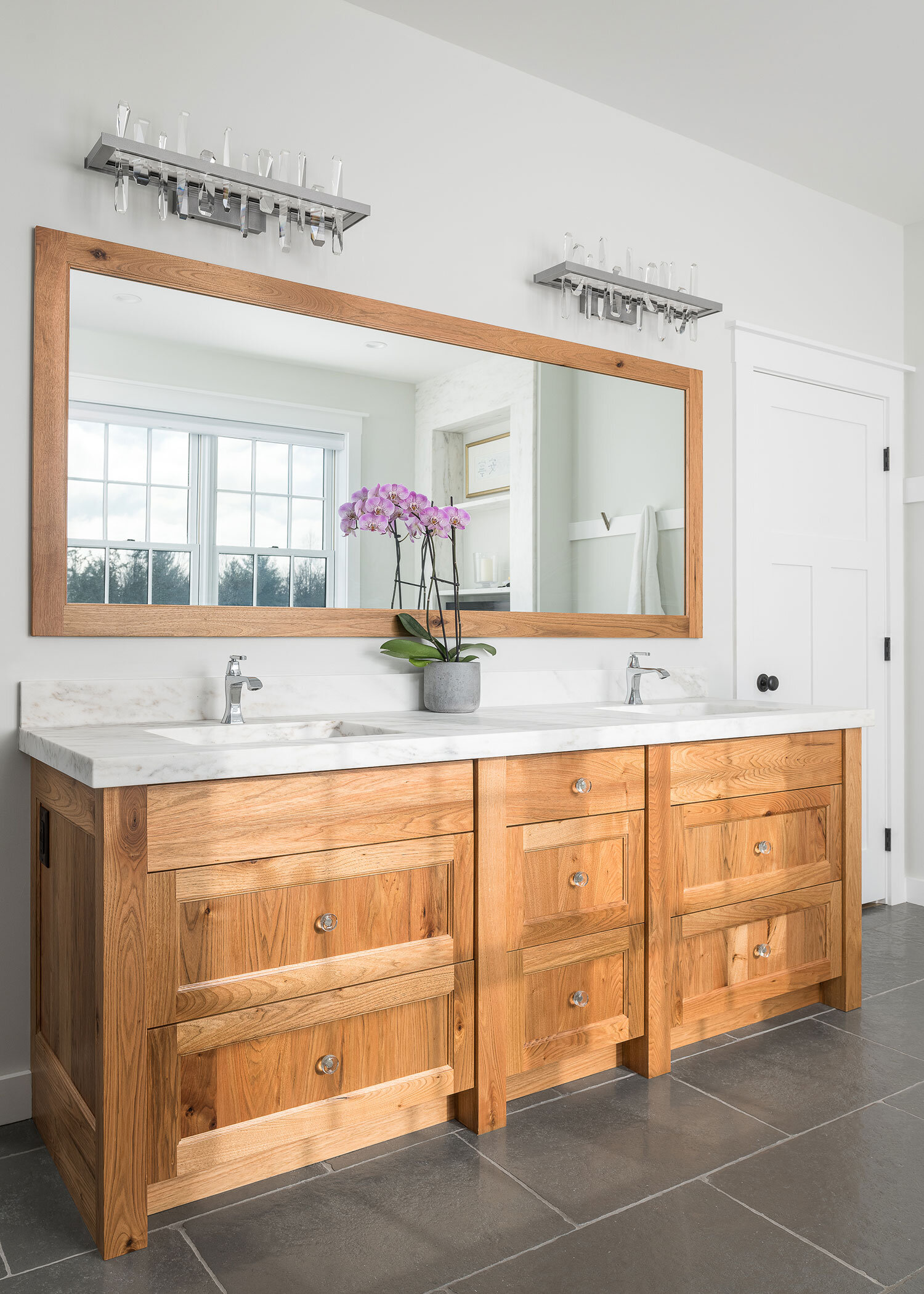 Custom Bathroom Vanities and Cabinets — Simpson Cabinetry