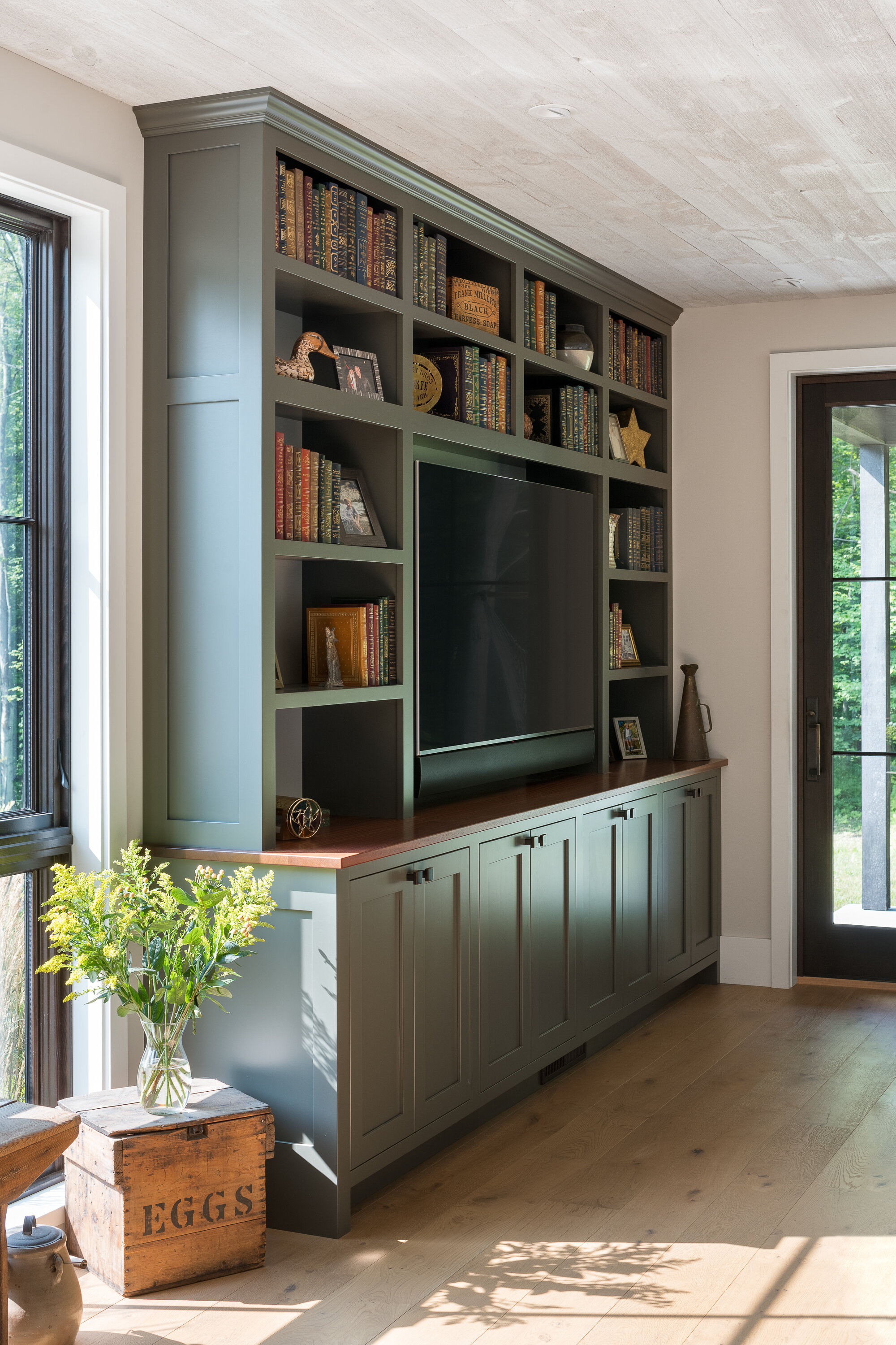 Built-ins for Living Room — Simpson Cabinetry