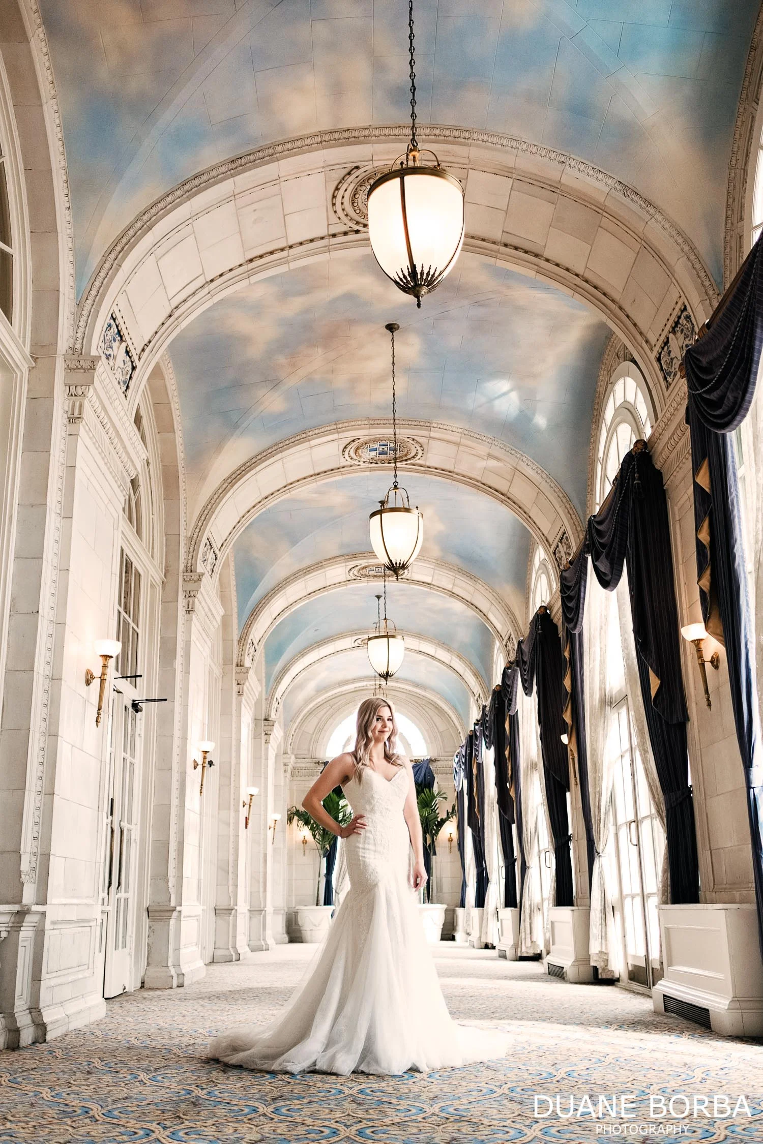 Bridal portrait in Hermitage hotel