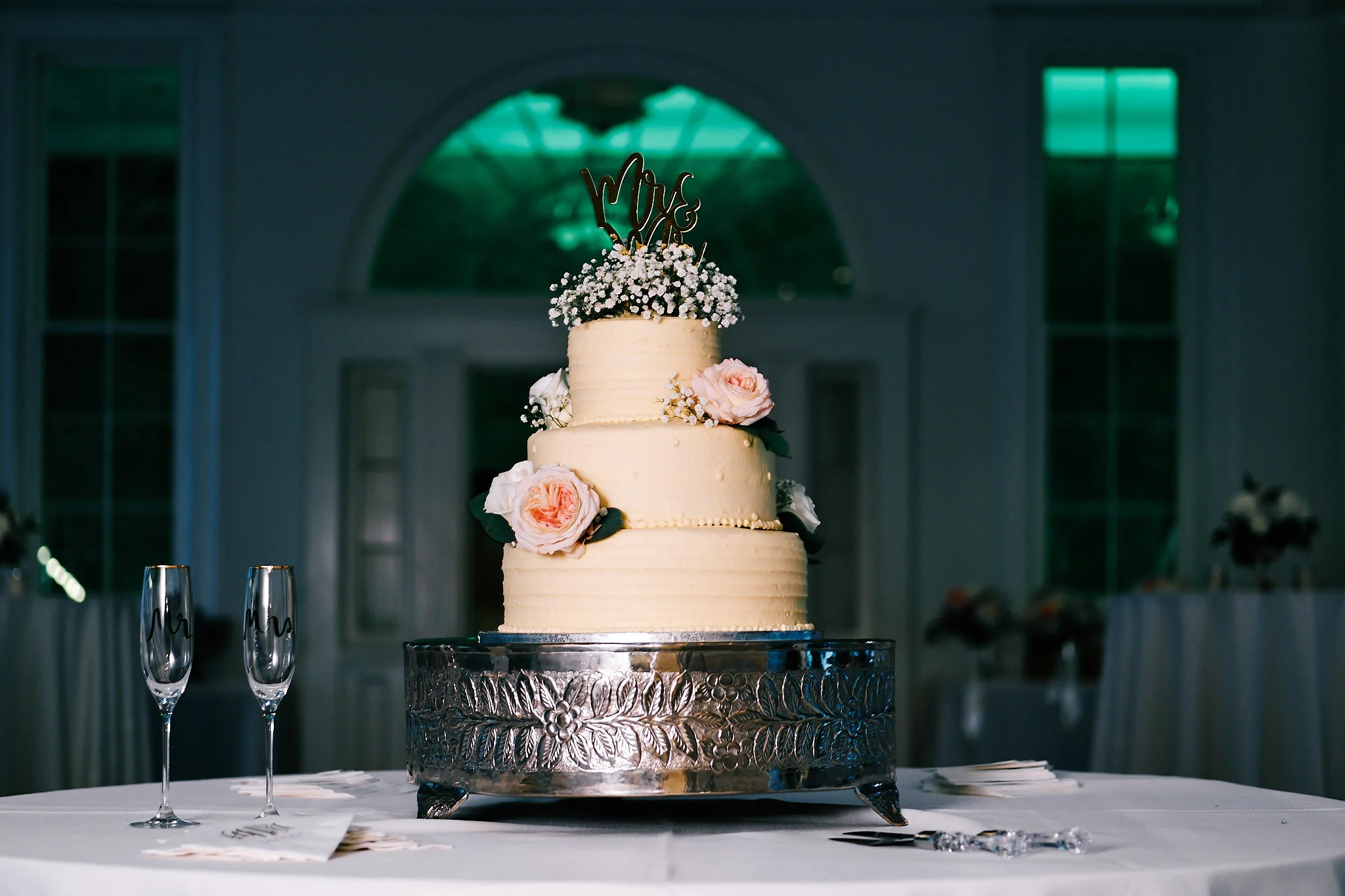 WeddingCake.jpg