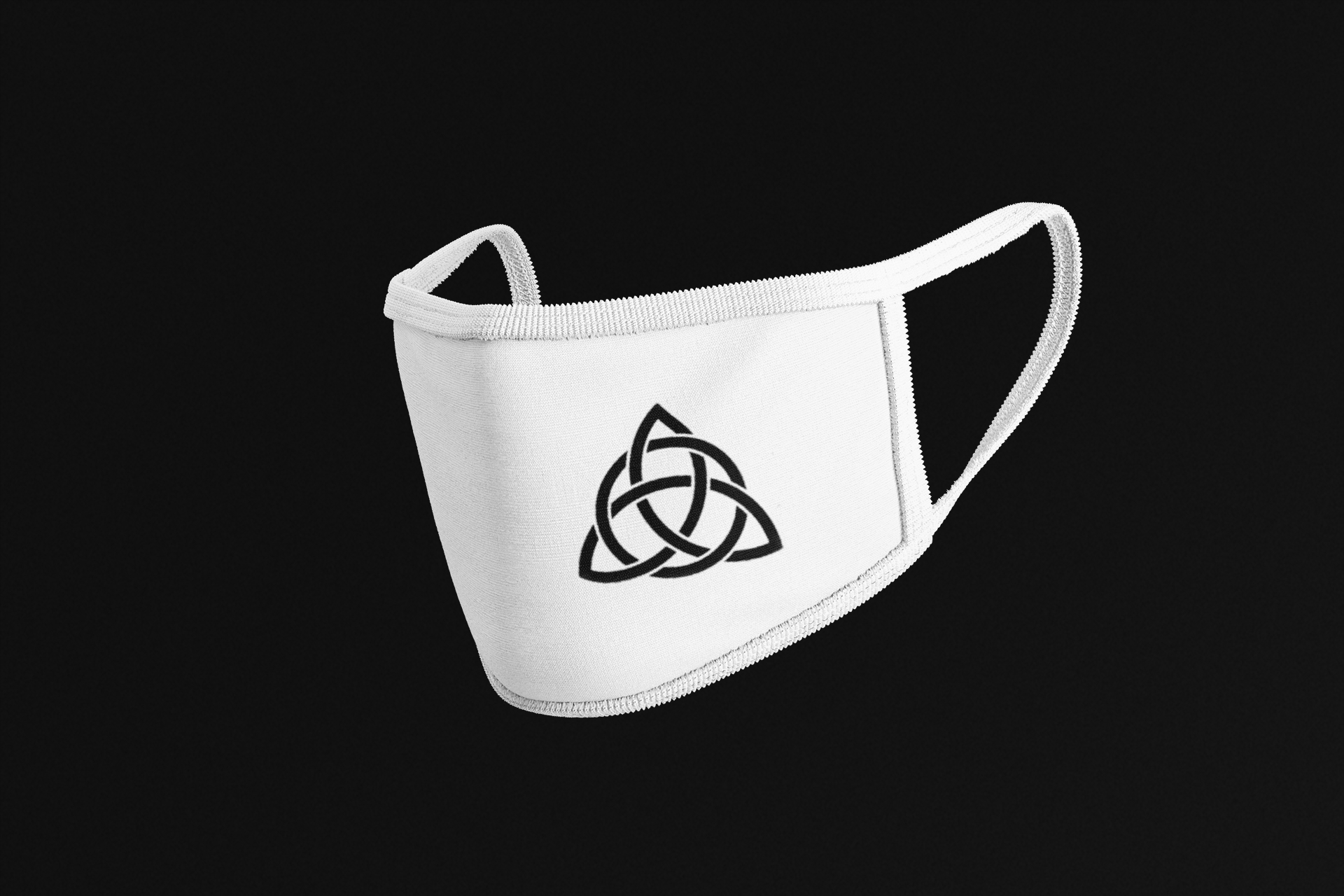 Triquetra-Mask