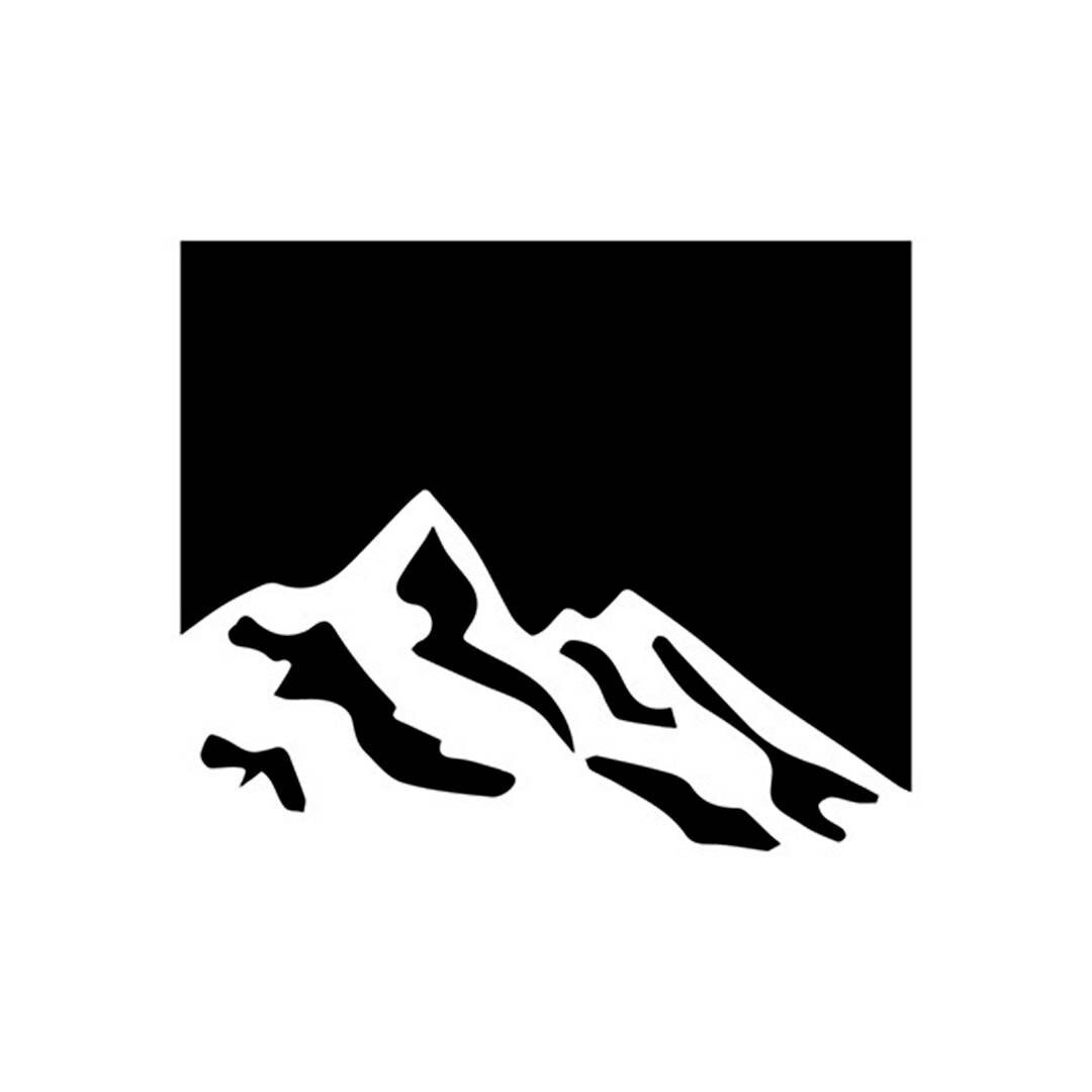 Another minimalist black and white image. This time a mountain.
.
.
.
#blackandwhite #mountains #minimalism #negativespace #design