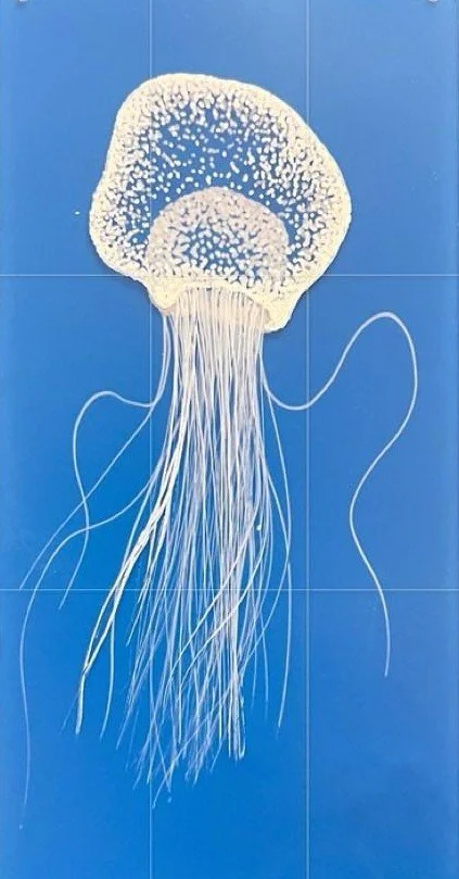 Mini Jellyfish Ornament_ @goldbergstudioart.jpg
