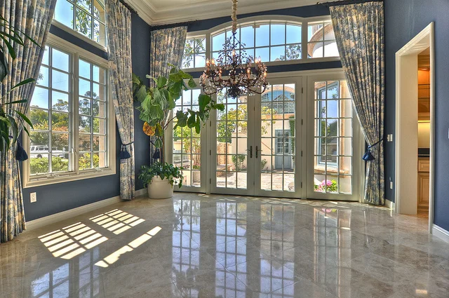 Dining Room.jpg