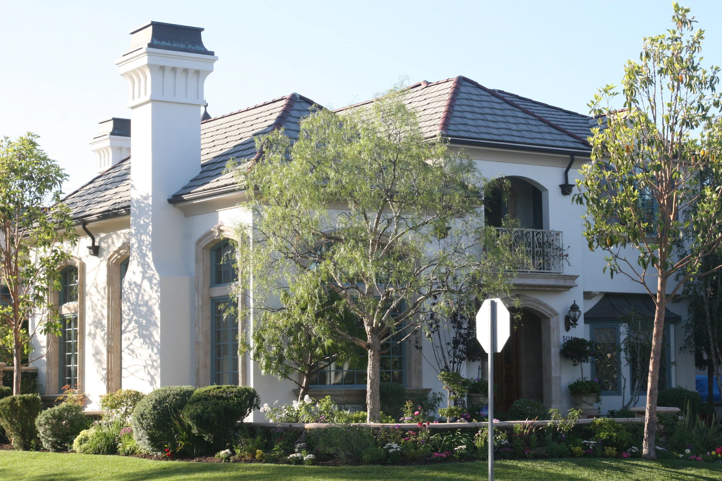 Exterior Photos 003.jpg
