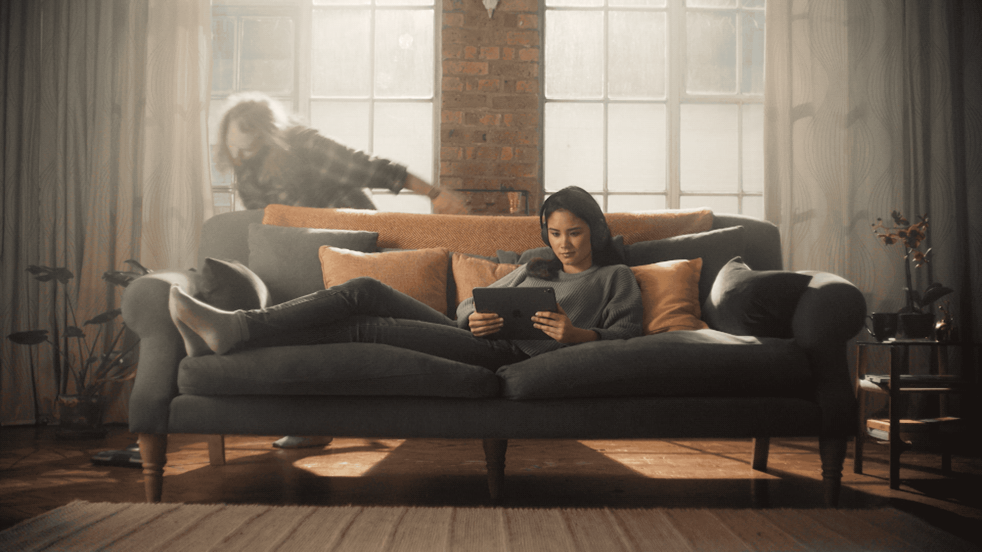 BOSE IDENTS: FORMULA ONE SPONSORSHIP ON CHANNEL FOUR