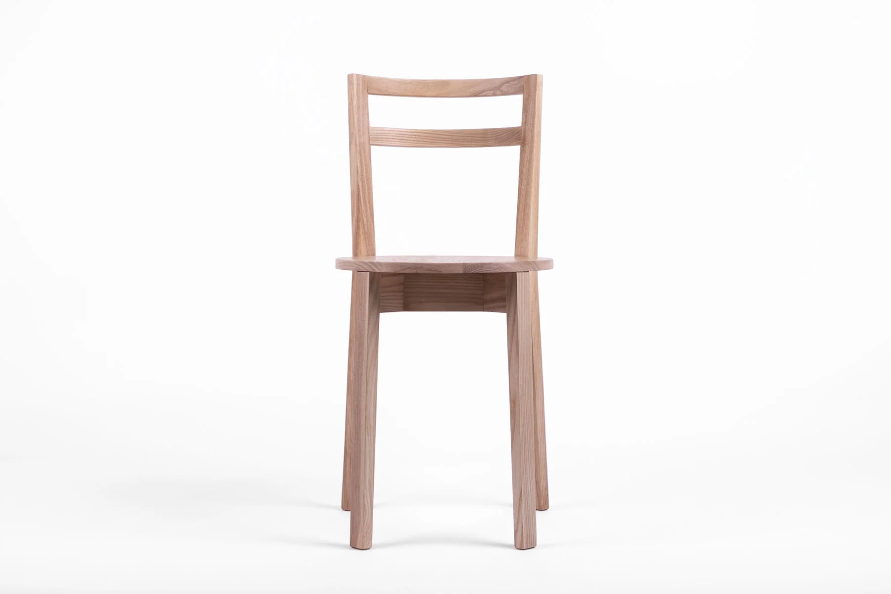 fin cafe chair