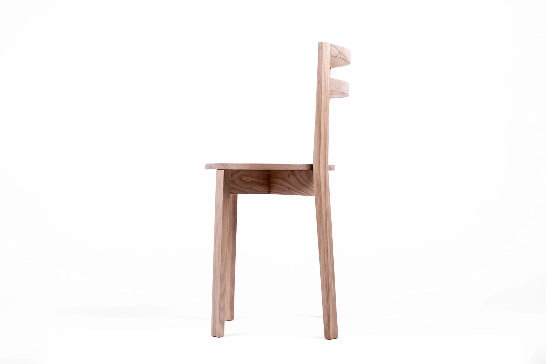 fin cafe chair