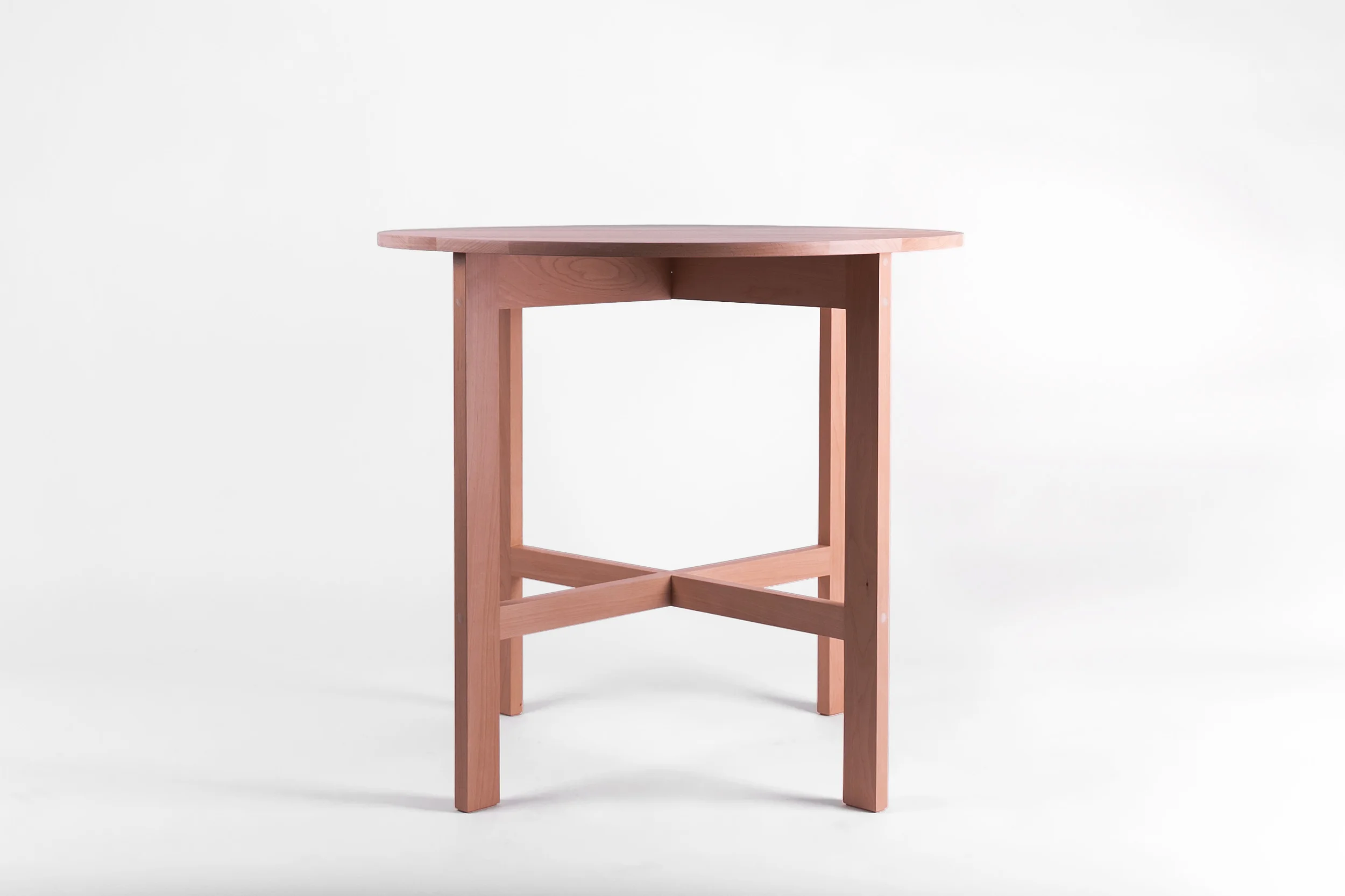 fin cafe table