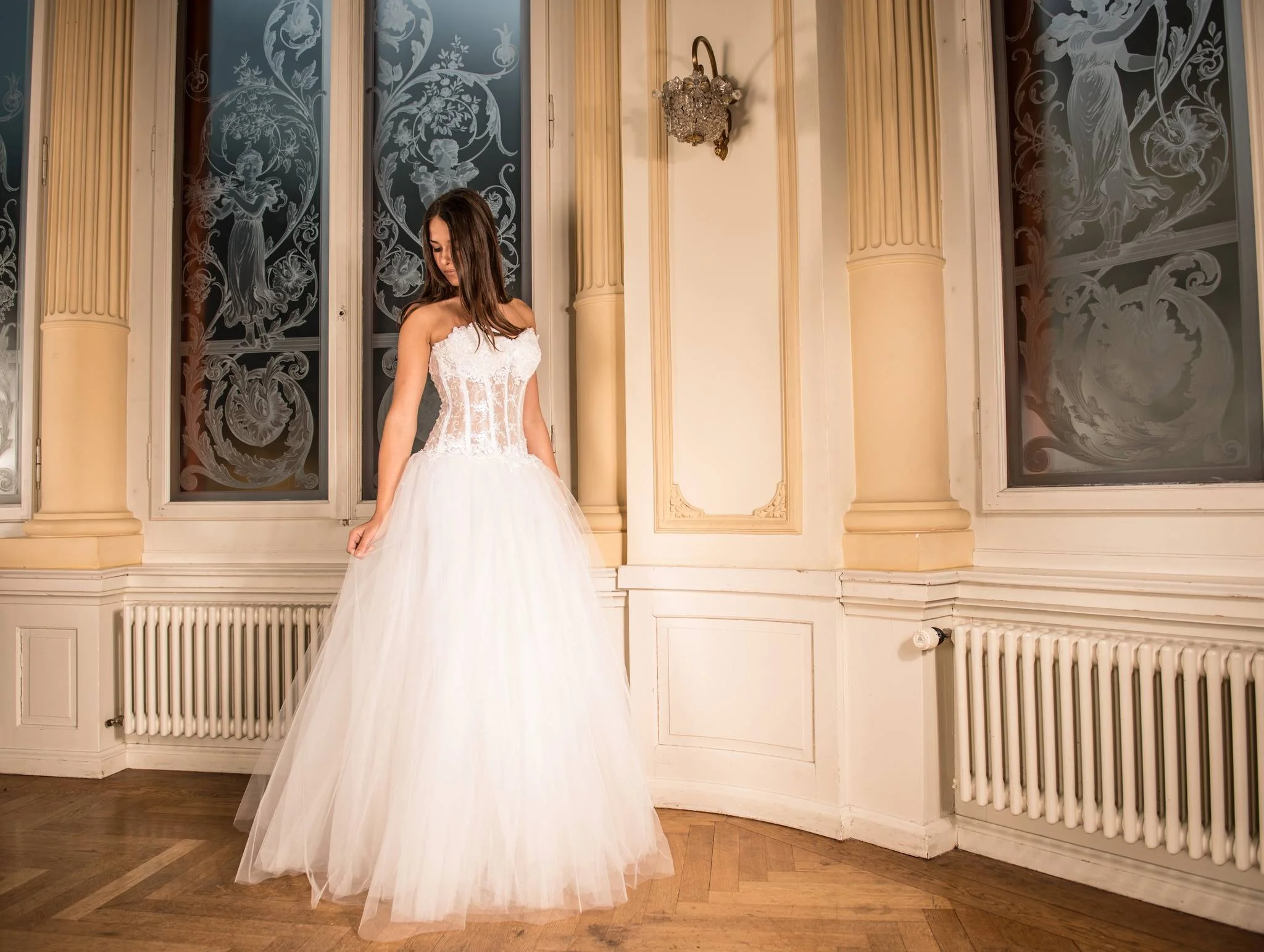wedding-dress-301817.jpg