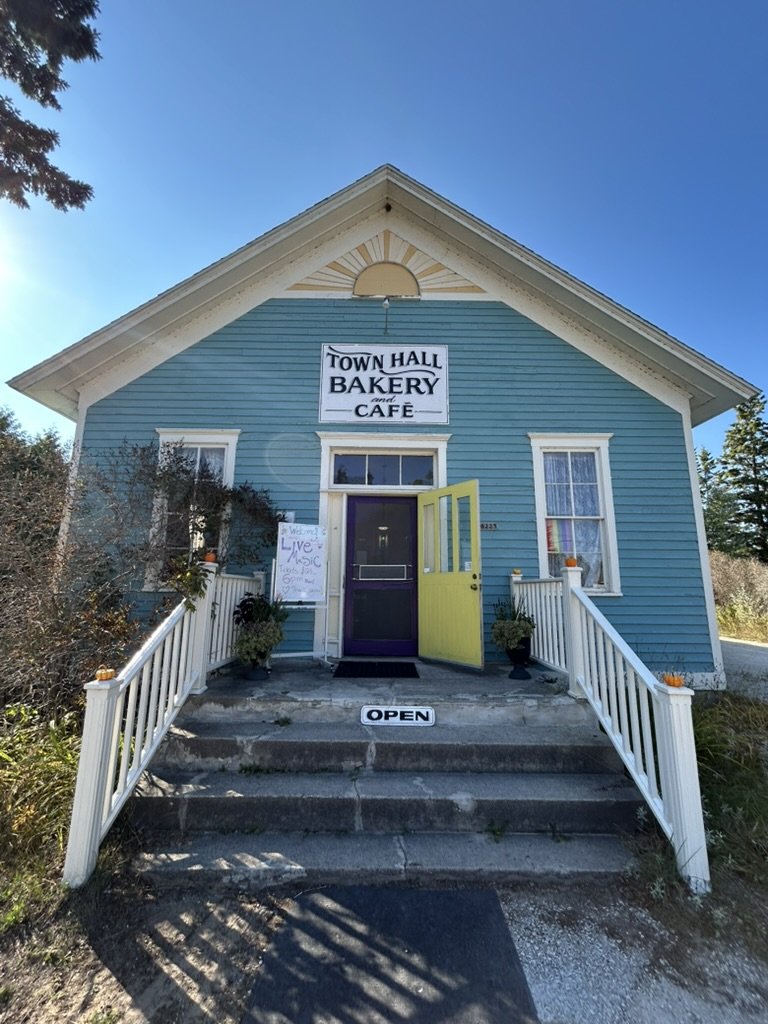 Zephyr Ciesar @ Town Hall Bakery
