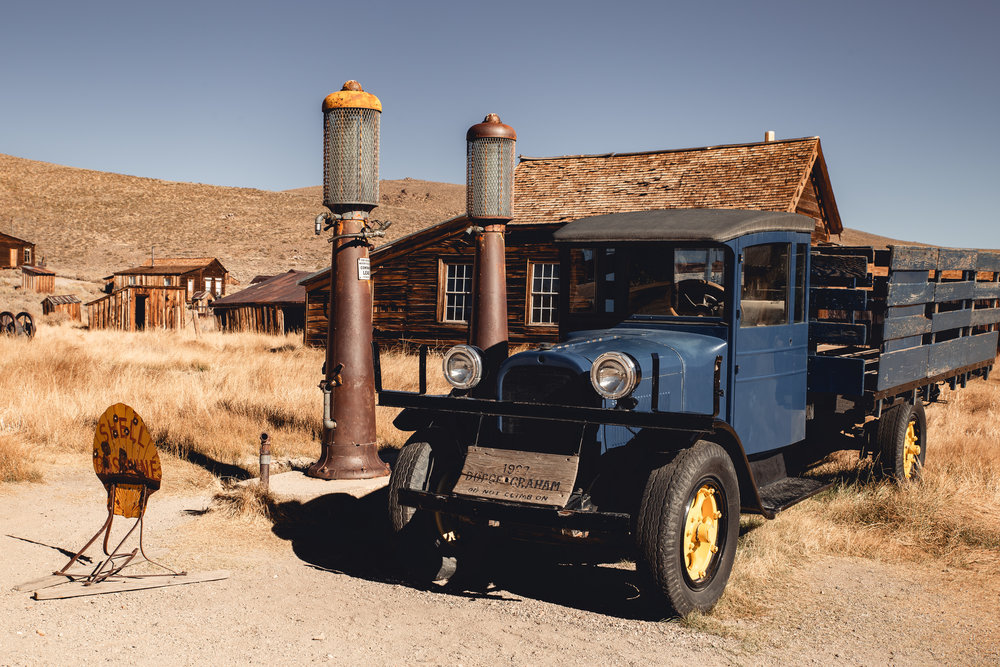  A fueling station that’s well out of commission.  