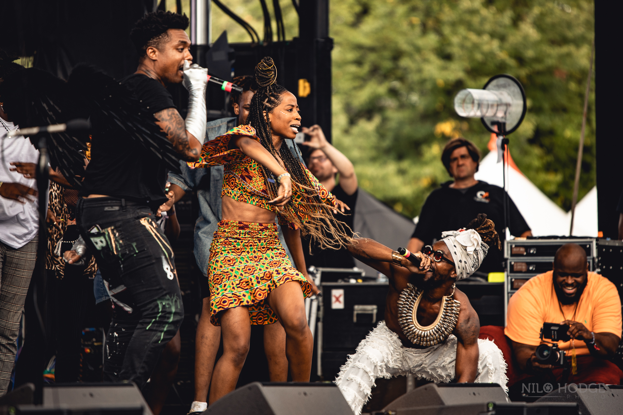 EarthGang-2.jpg