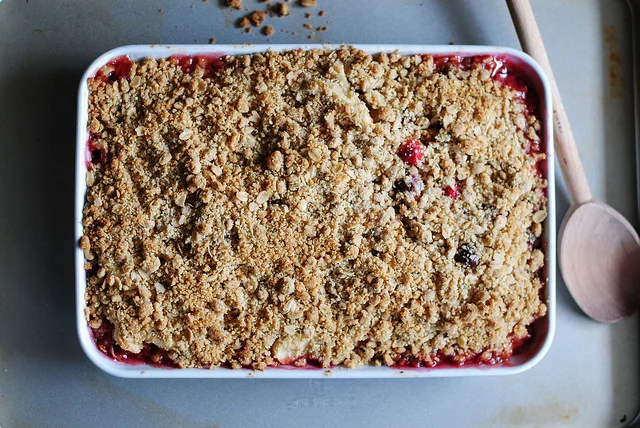 Apple Cranberry Crisp