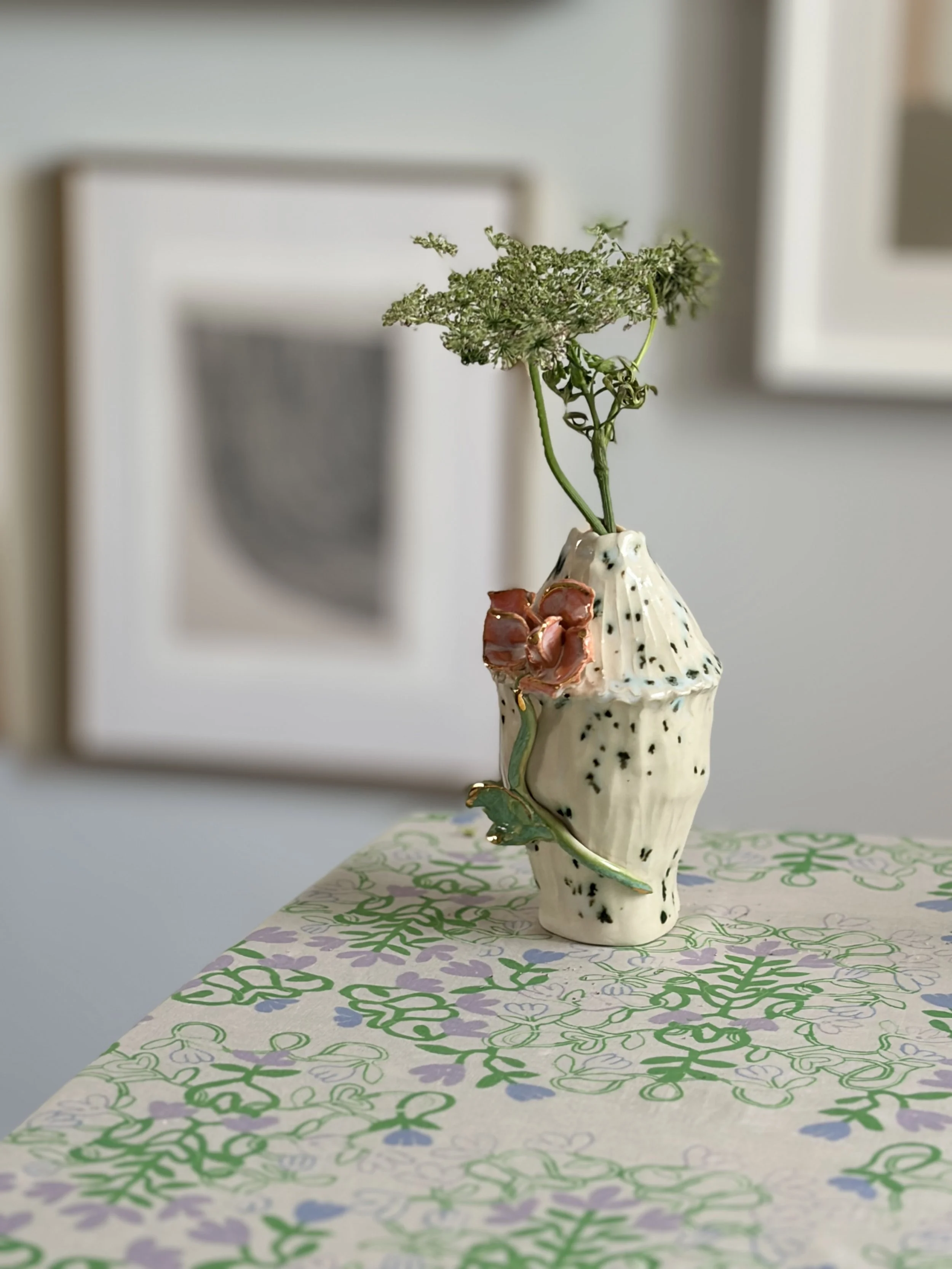 VASE 1.jpg