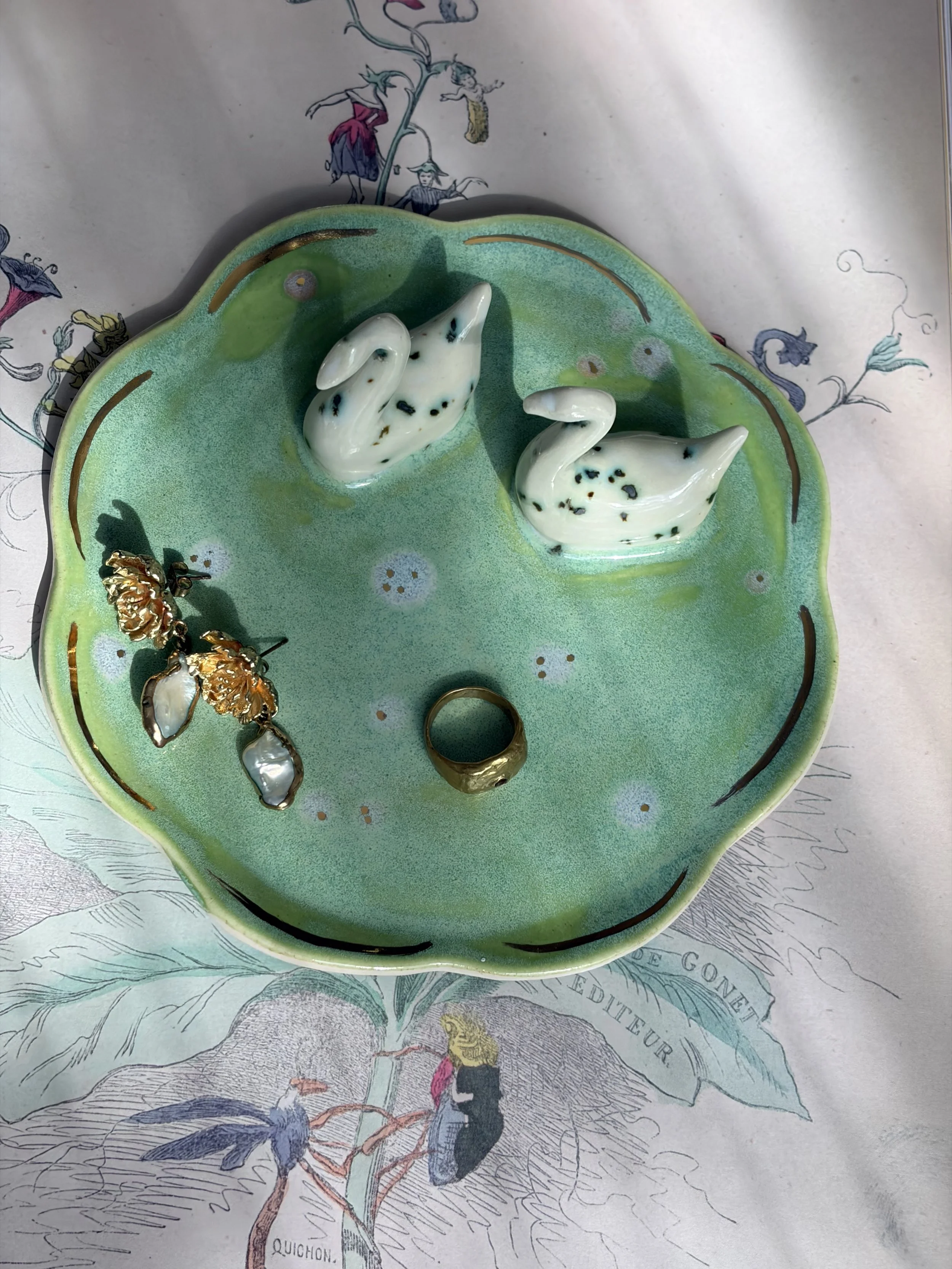 2 SWAN DISH #2.jpg